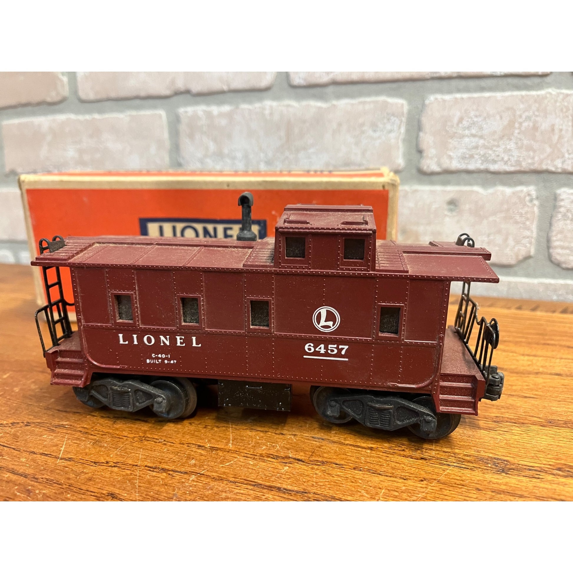 Vintage Postwar Lionel No. 6457 Brown Caboose Car w/ Box - O Gauge