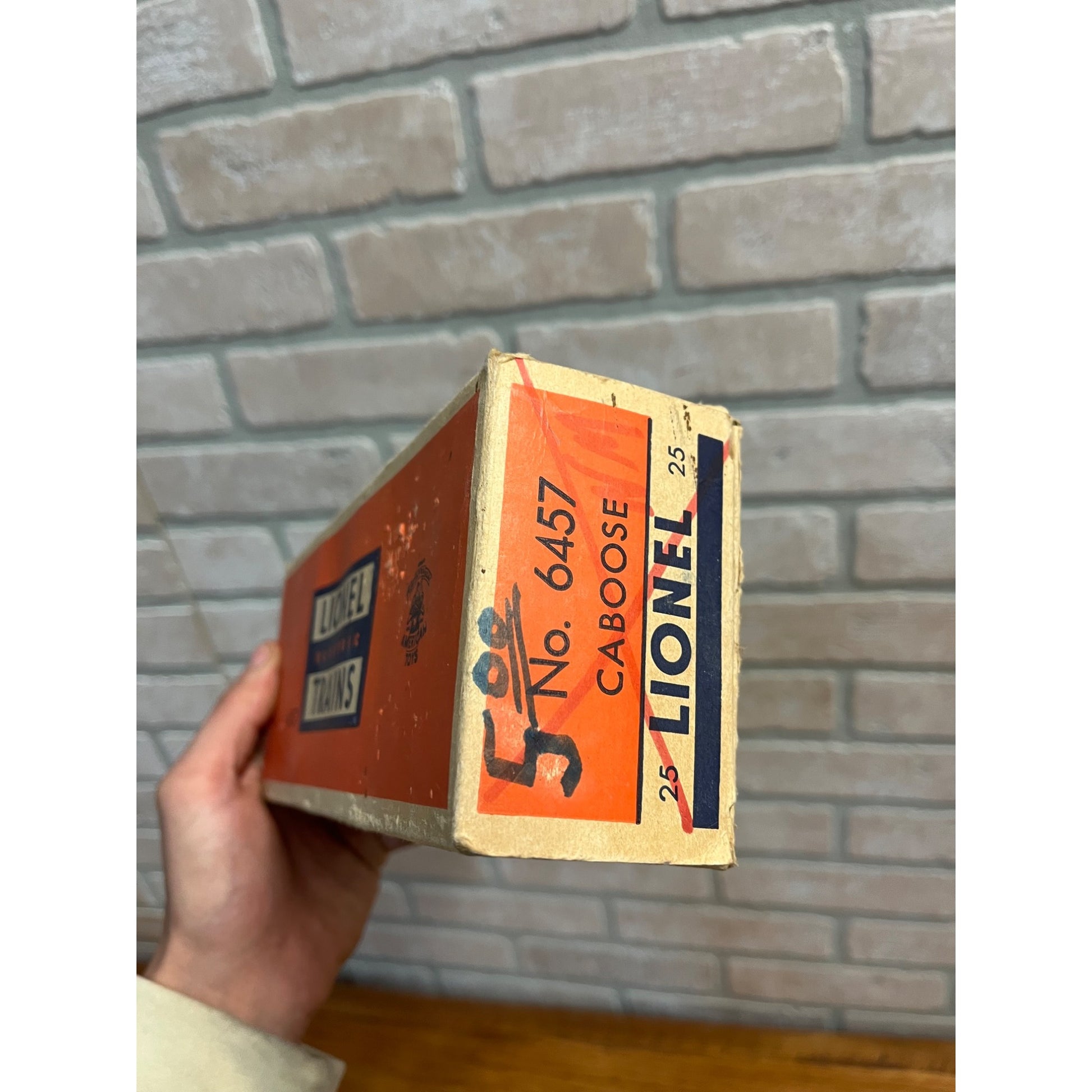 Vintage Postwar Lionel No. 6457 Brown Caboose Car w/ Box - O Gauge