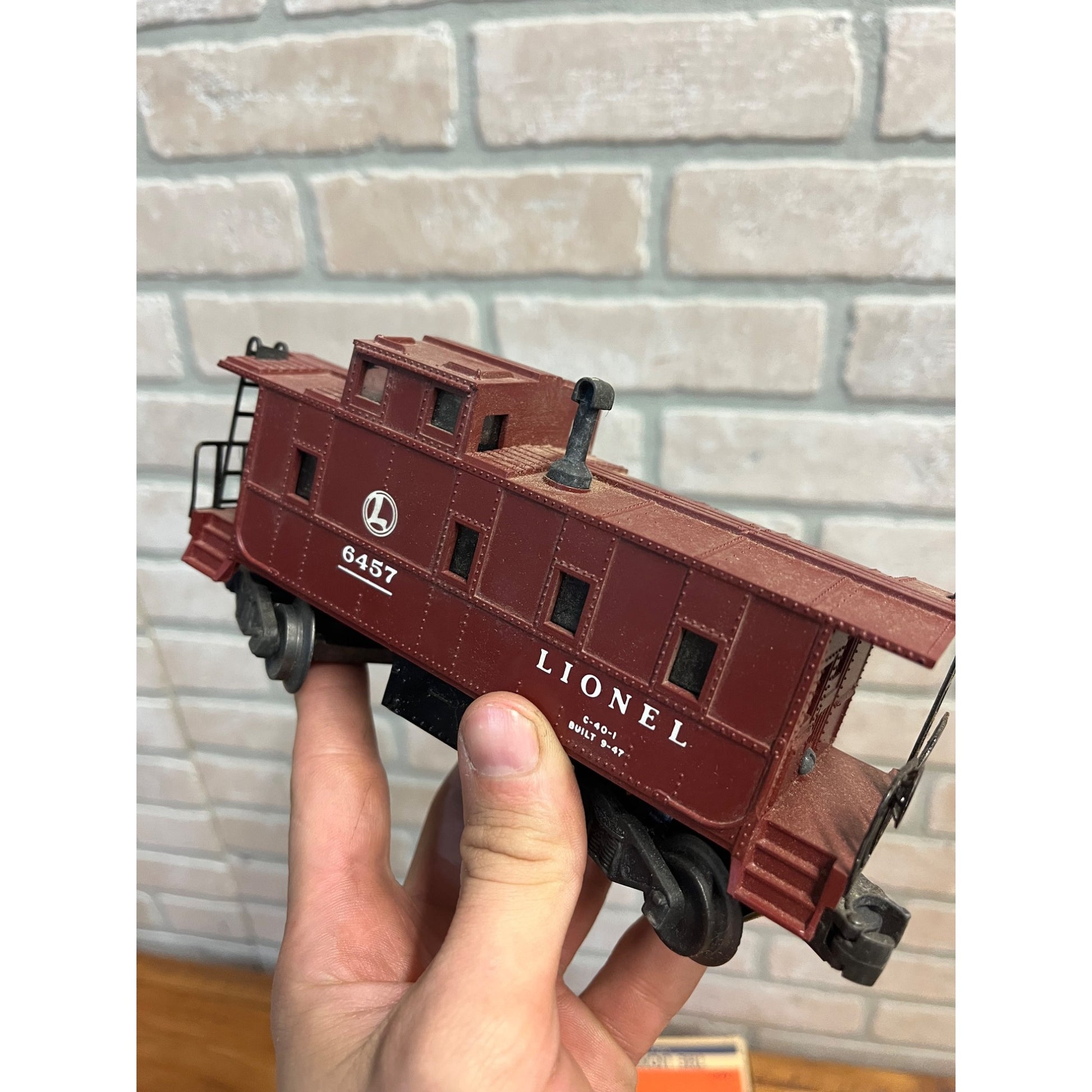 Vintage Postwar Lionel No. 6457 Brown Caboose Car w/ Box - O Gauge