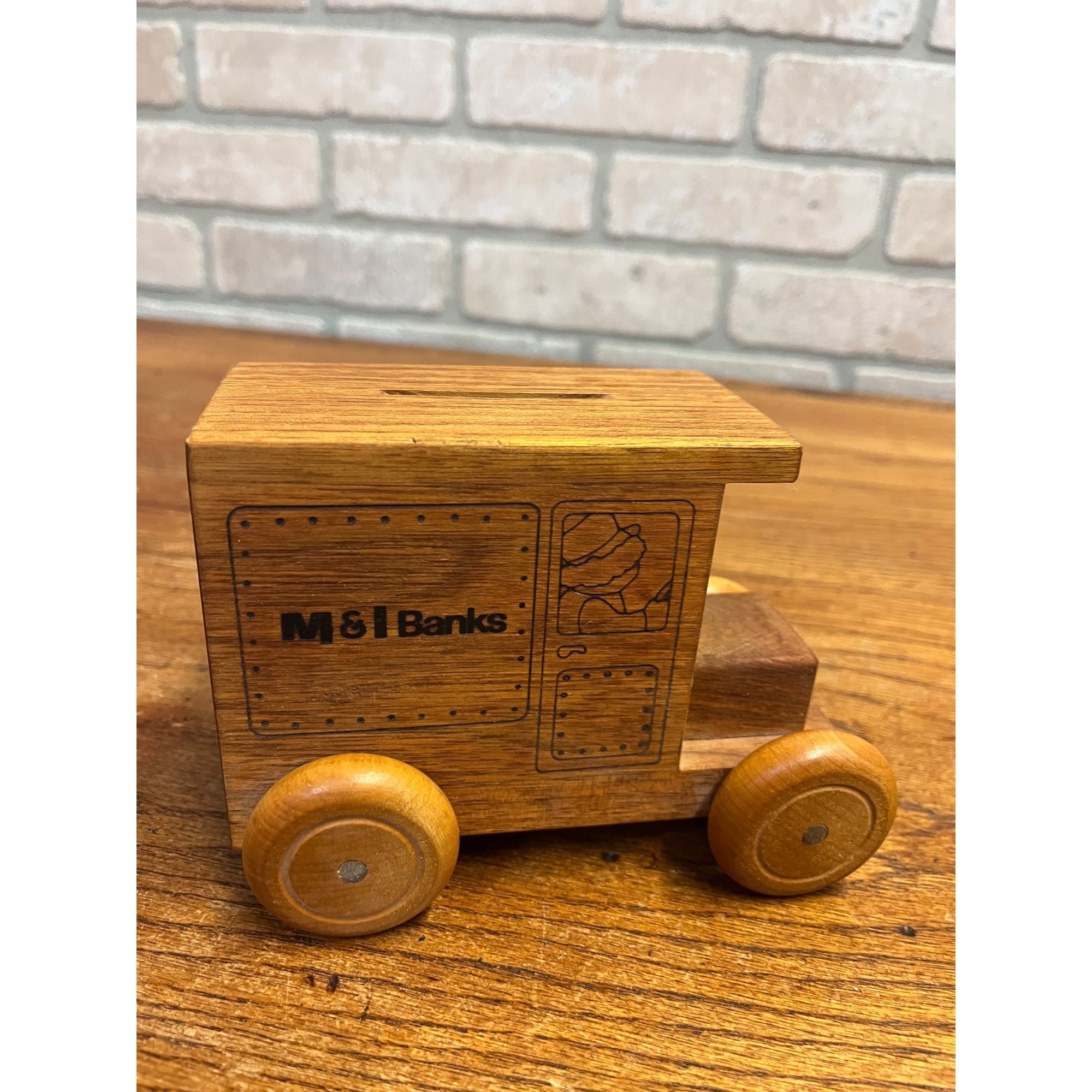 Vintage Wooden Delivery Truck Savings Bank M&I Banks 1980 Toystalgia Golden Valley, MN. Piggy Bank