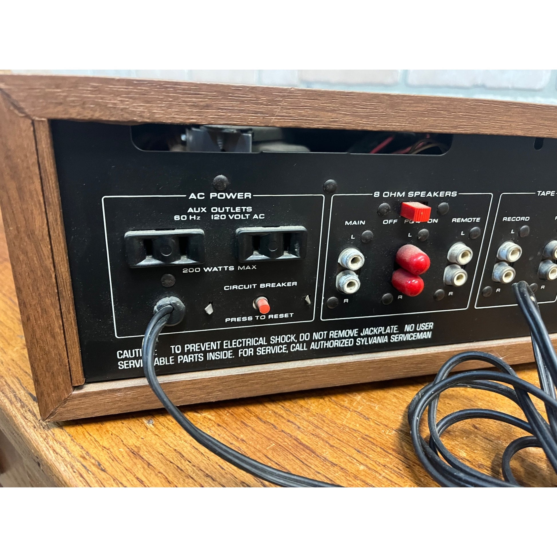 Vintage Sylvania Stereo Receiver Model Cr-2742 Tested Working Very Nice