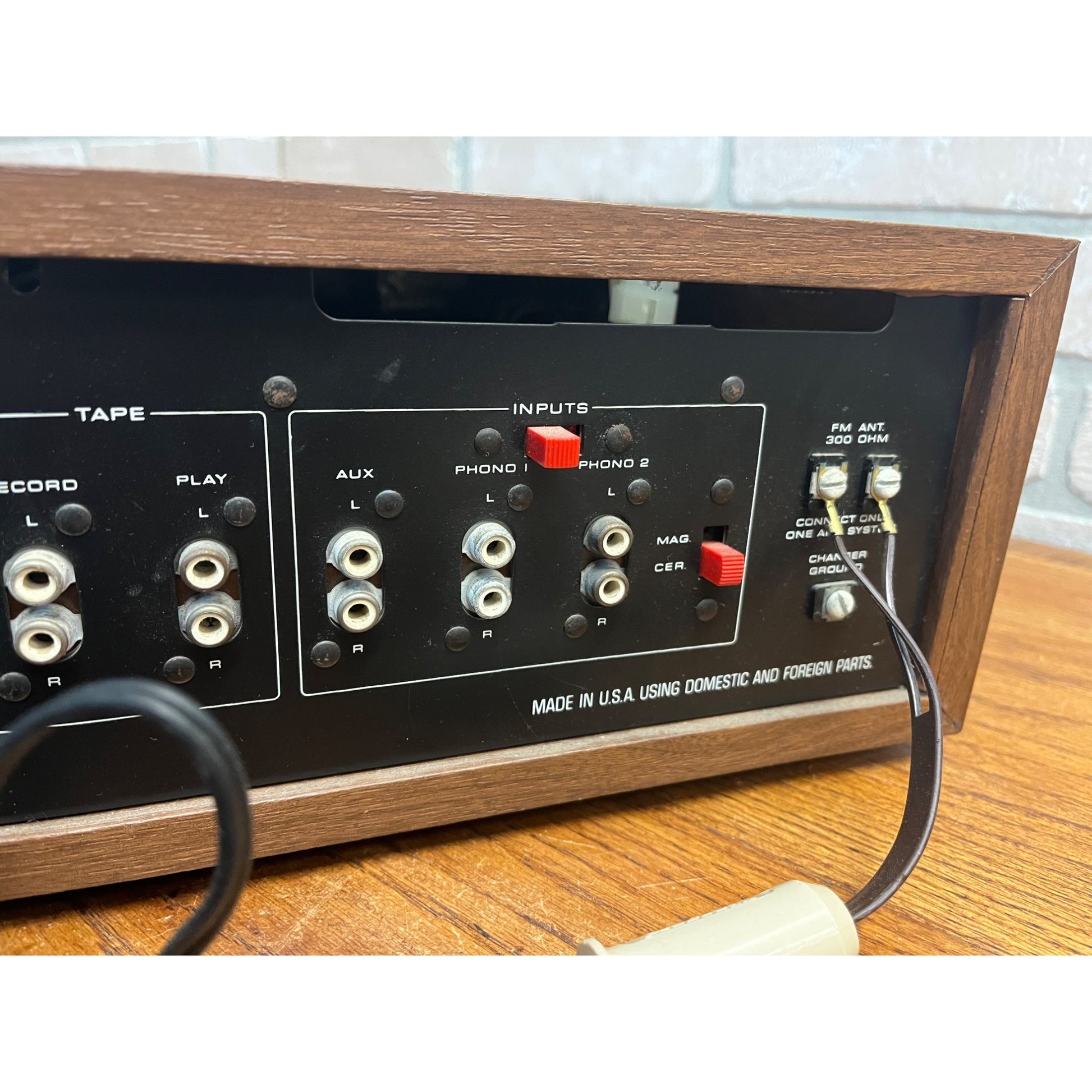 Vintage Sylvania Stereo Receiver Model Cr-2742 Tested Working Very Nice