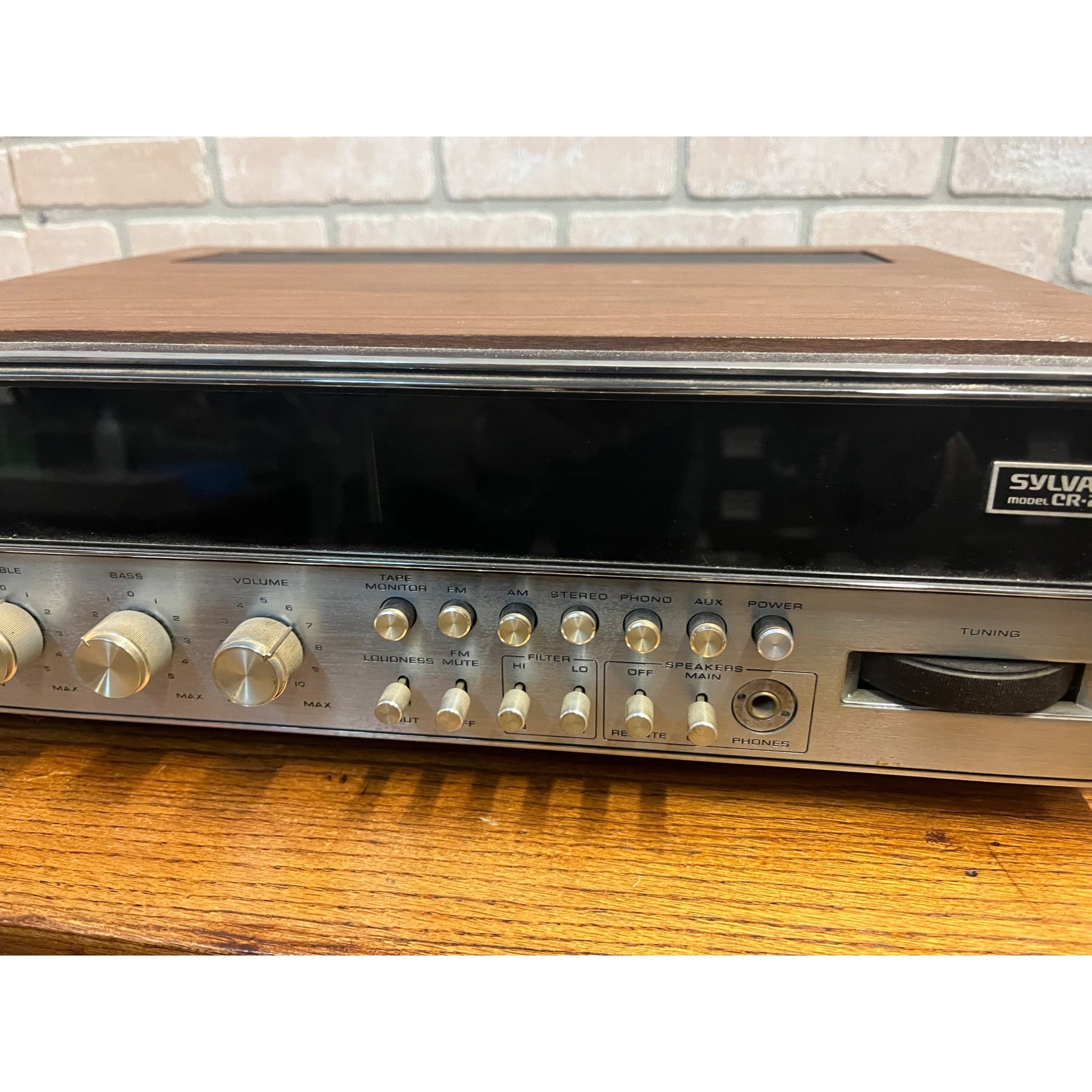 Vintage Sylvania Stereo Receiver Model Cr-2742 Tested Working Very Nice