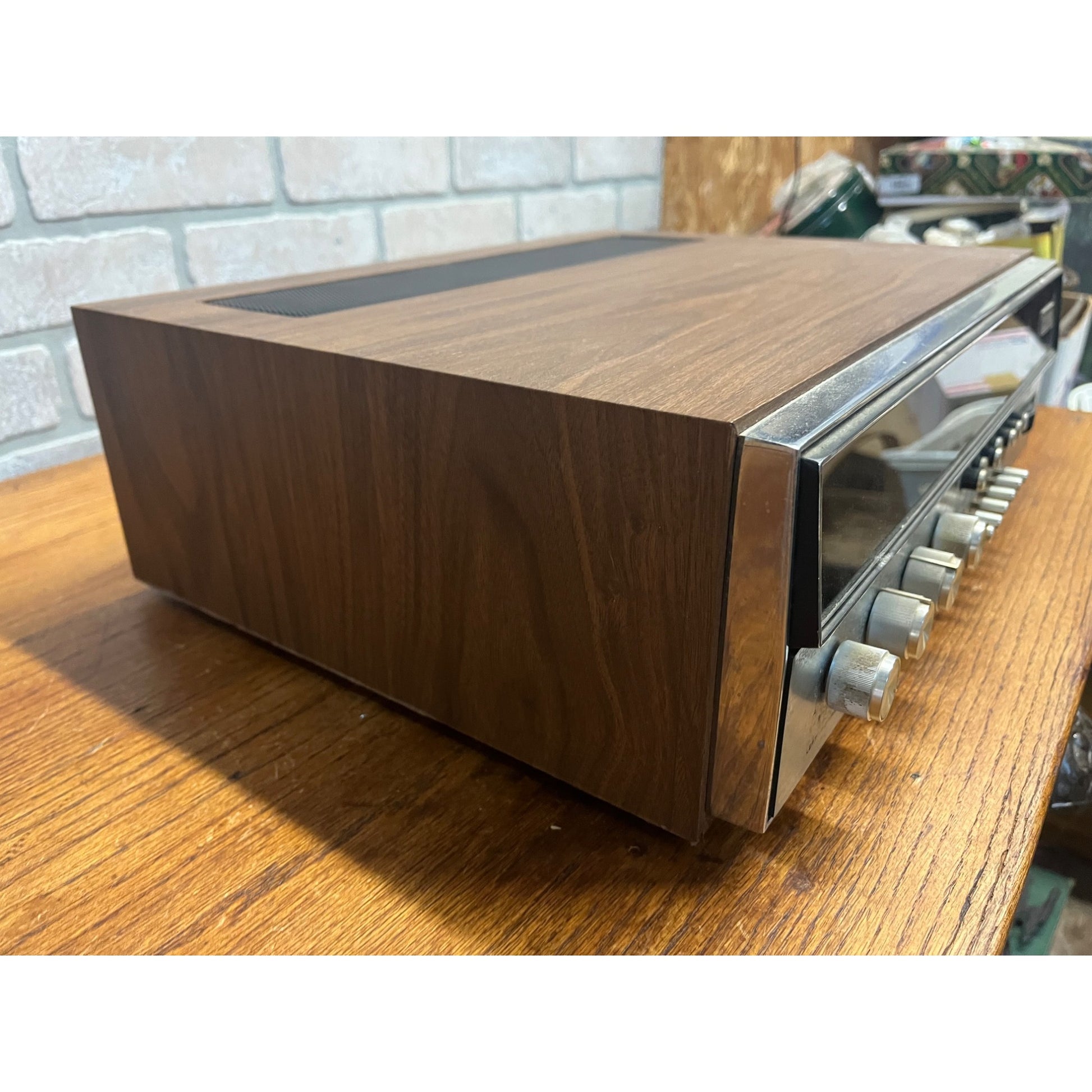 Vintage Sylvania Stereo Receiver Model Cr-2742 Tested Working Very Nice