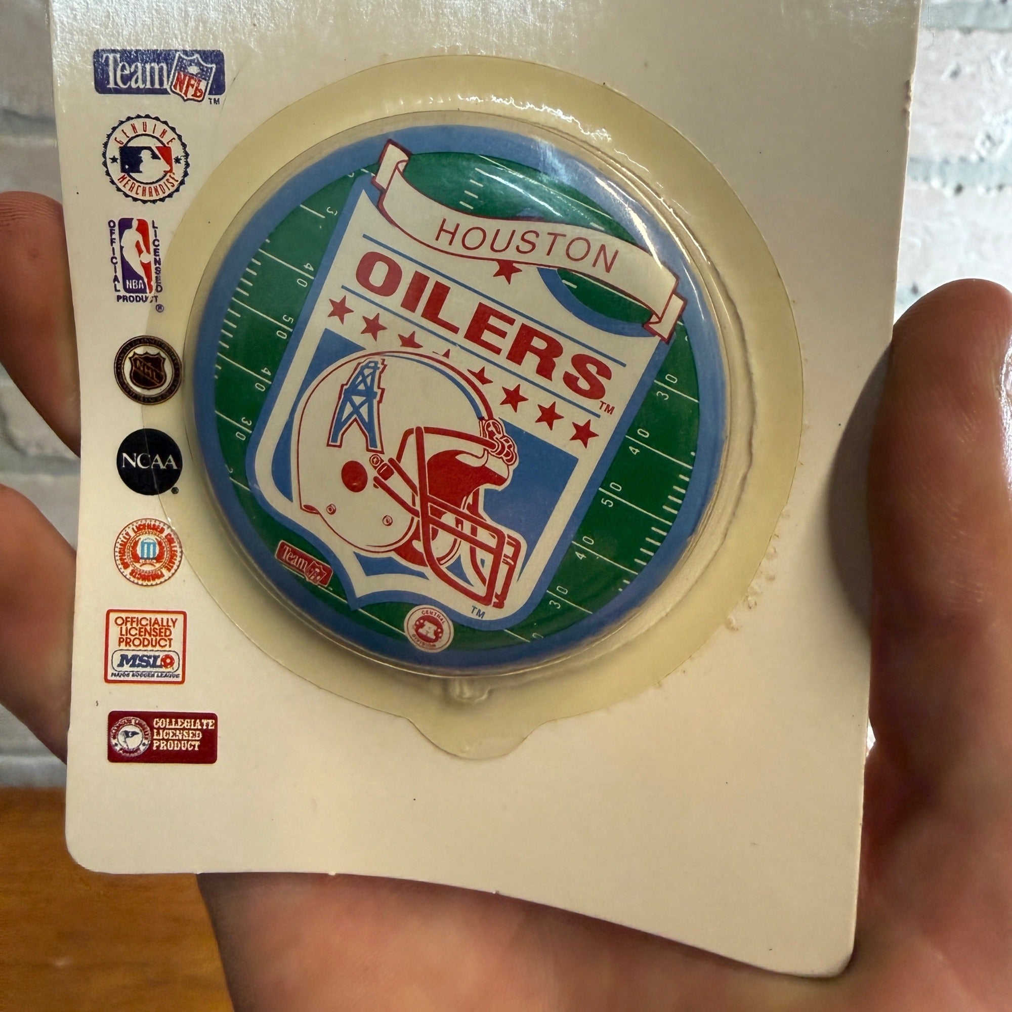 HOUSTON OILERS Vintage Button Pin Badge WINCRAFT 2 1/4" NIP Official Licensed