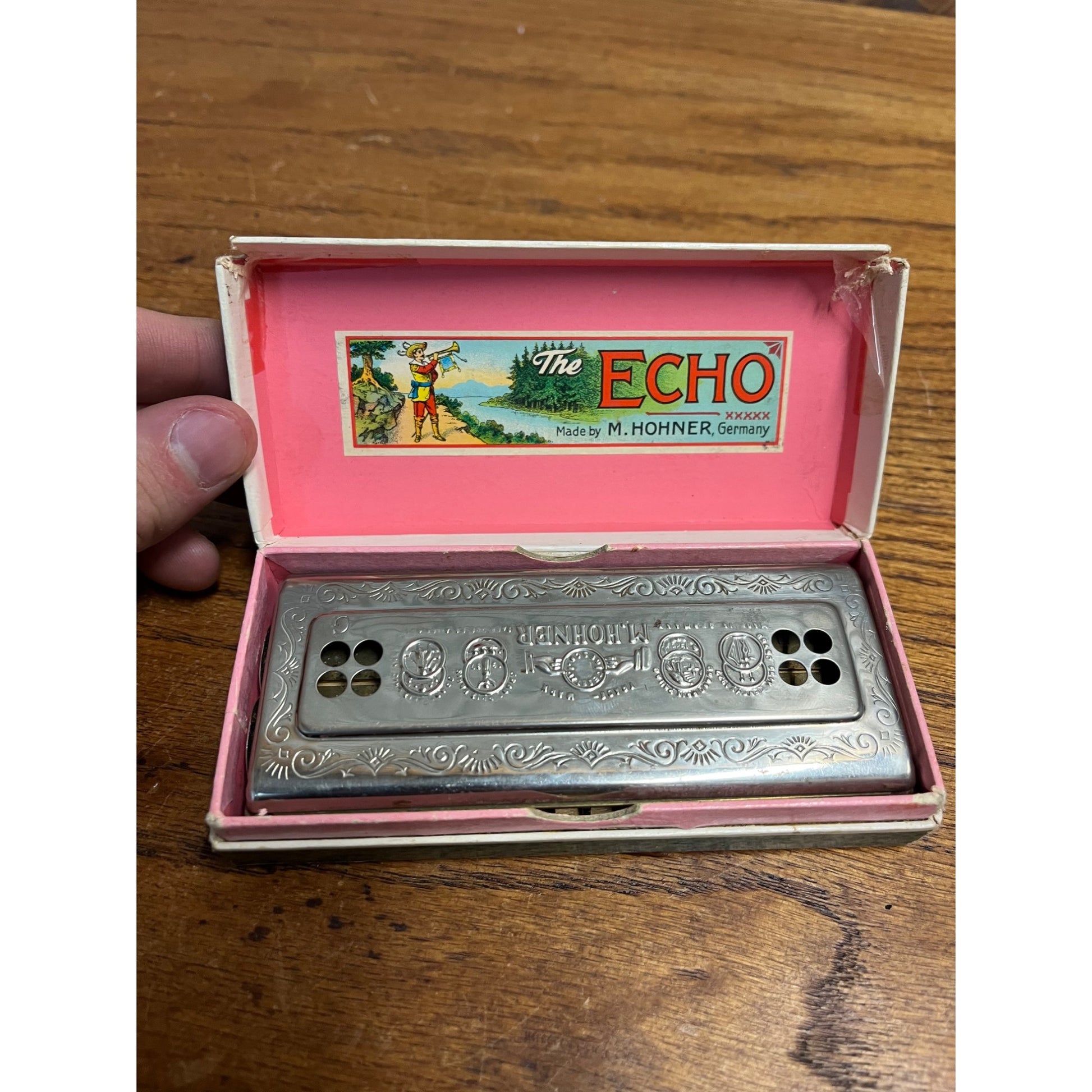 Vintage M. Honer the Echo Harp Harmonica 54/64 M 2 Key C/G - 6 inch Original Box