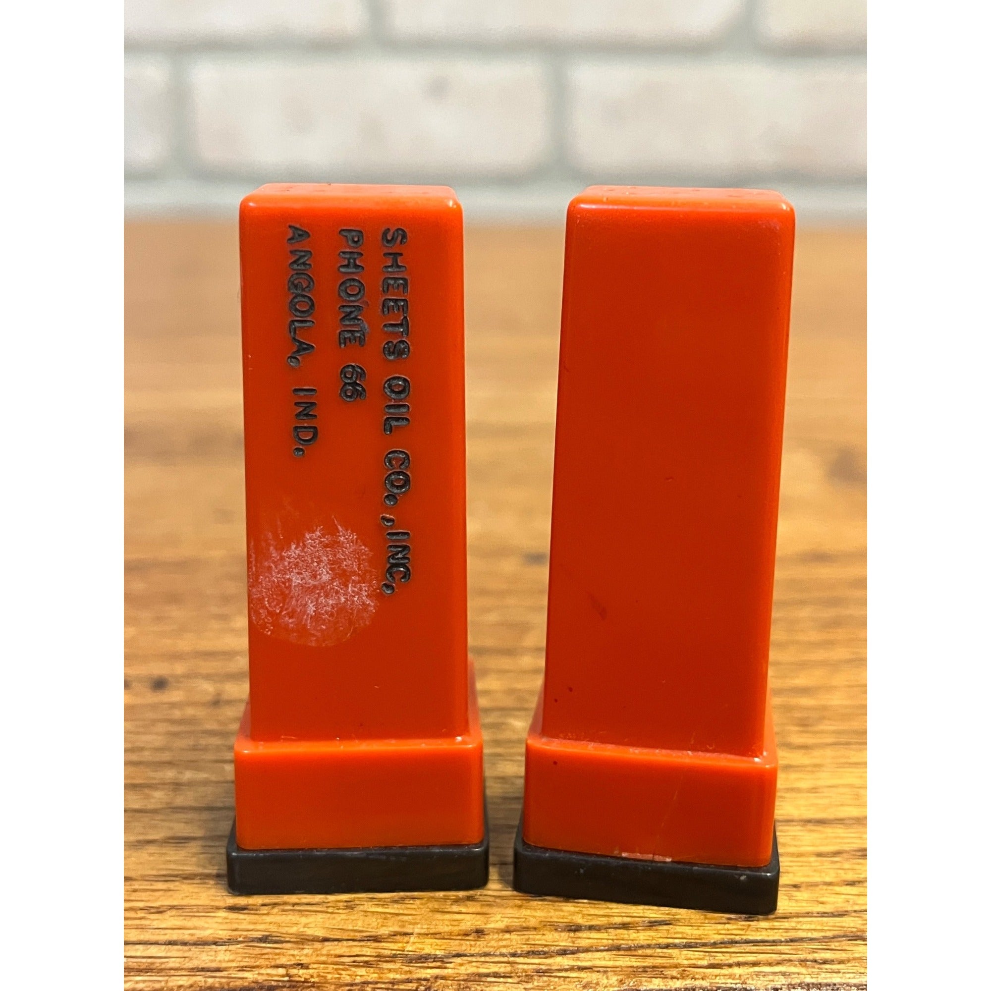 Vintage Philips 66 / Gas Pump Salt and Pepper Shakers / Sheets Oil Advertising / Angola, Indiana