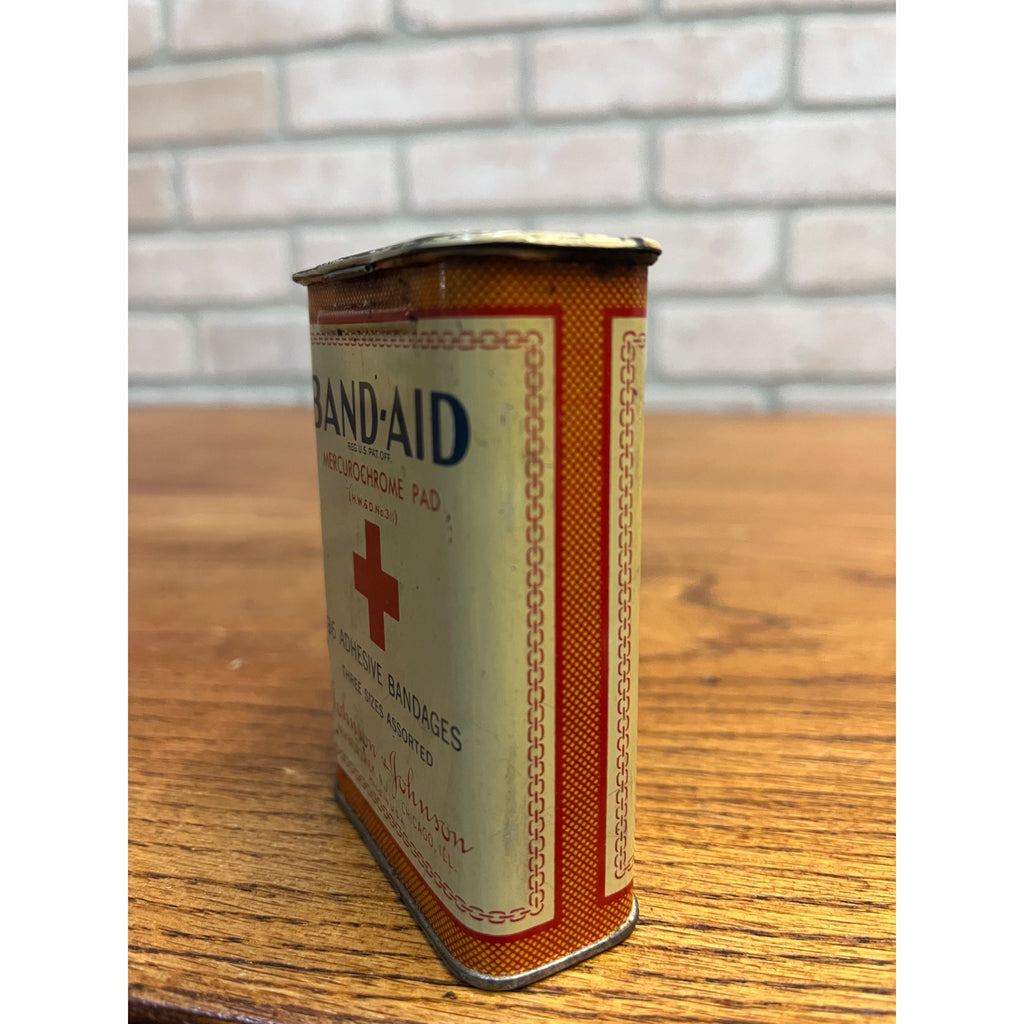 Vintage 1930s Band-Aid Mercurochrome Pad Tin Can Johnson Johnson Chicago