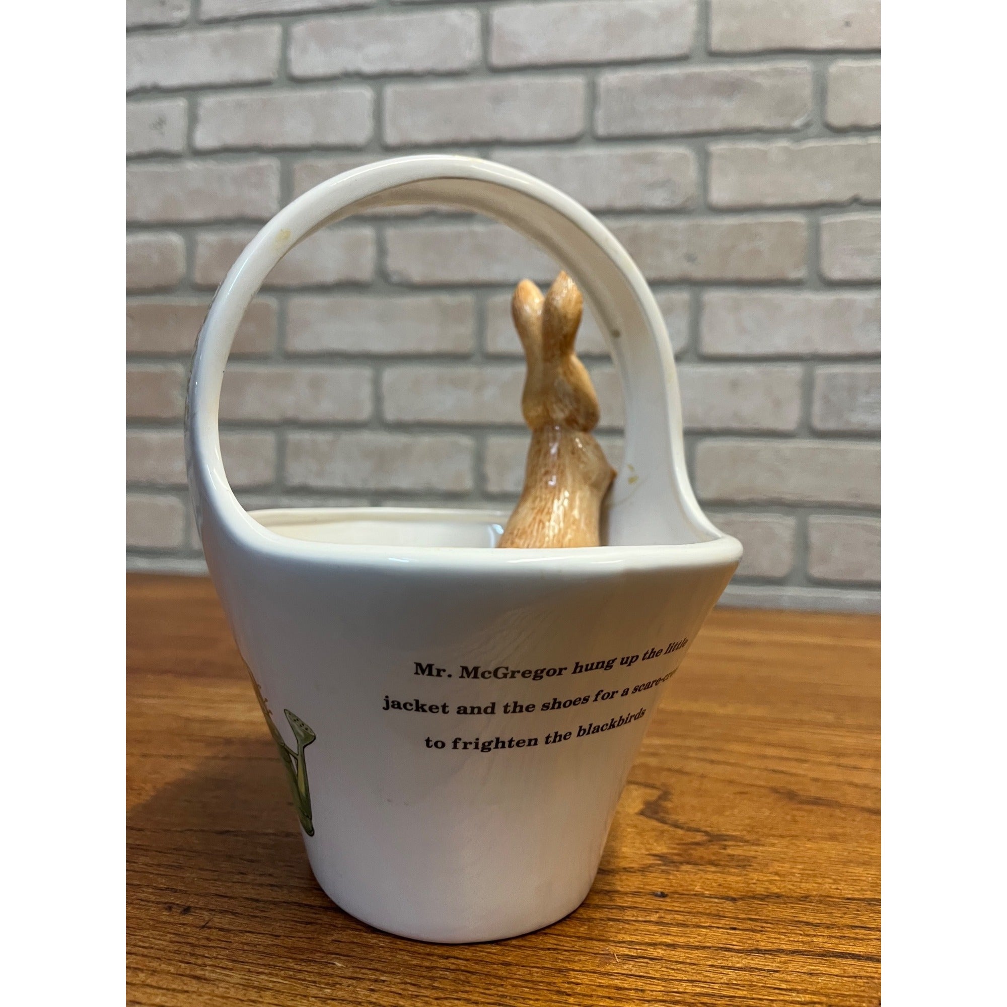 Vintage Peter Rabbit Basket Beatrix Potter 1998 Ceramic Teleflora