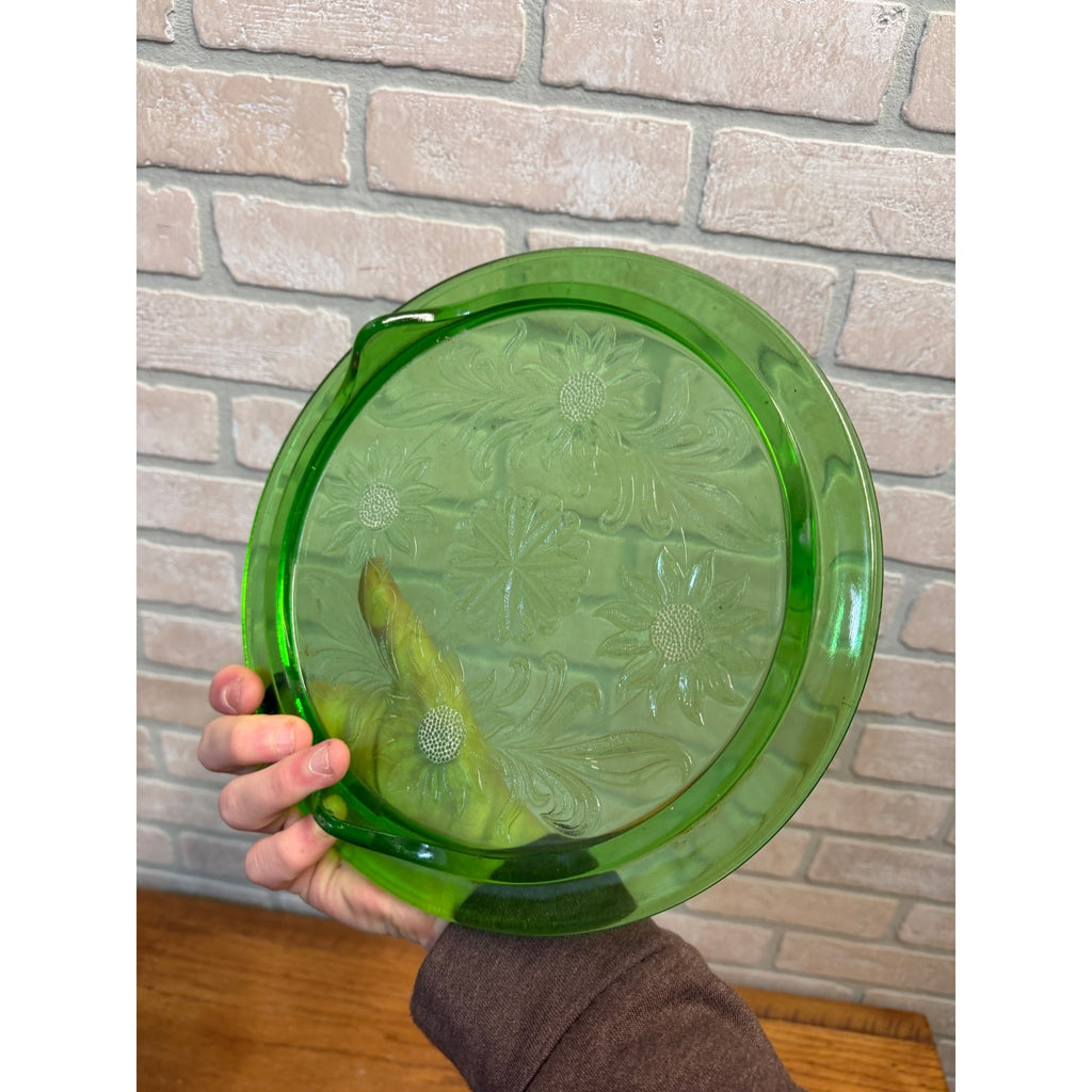 Green Jeannette Glass "Sunflower" Three-Toed Cake Plate Uranium Glass