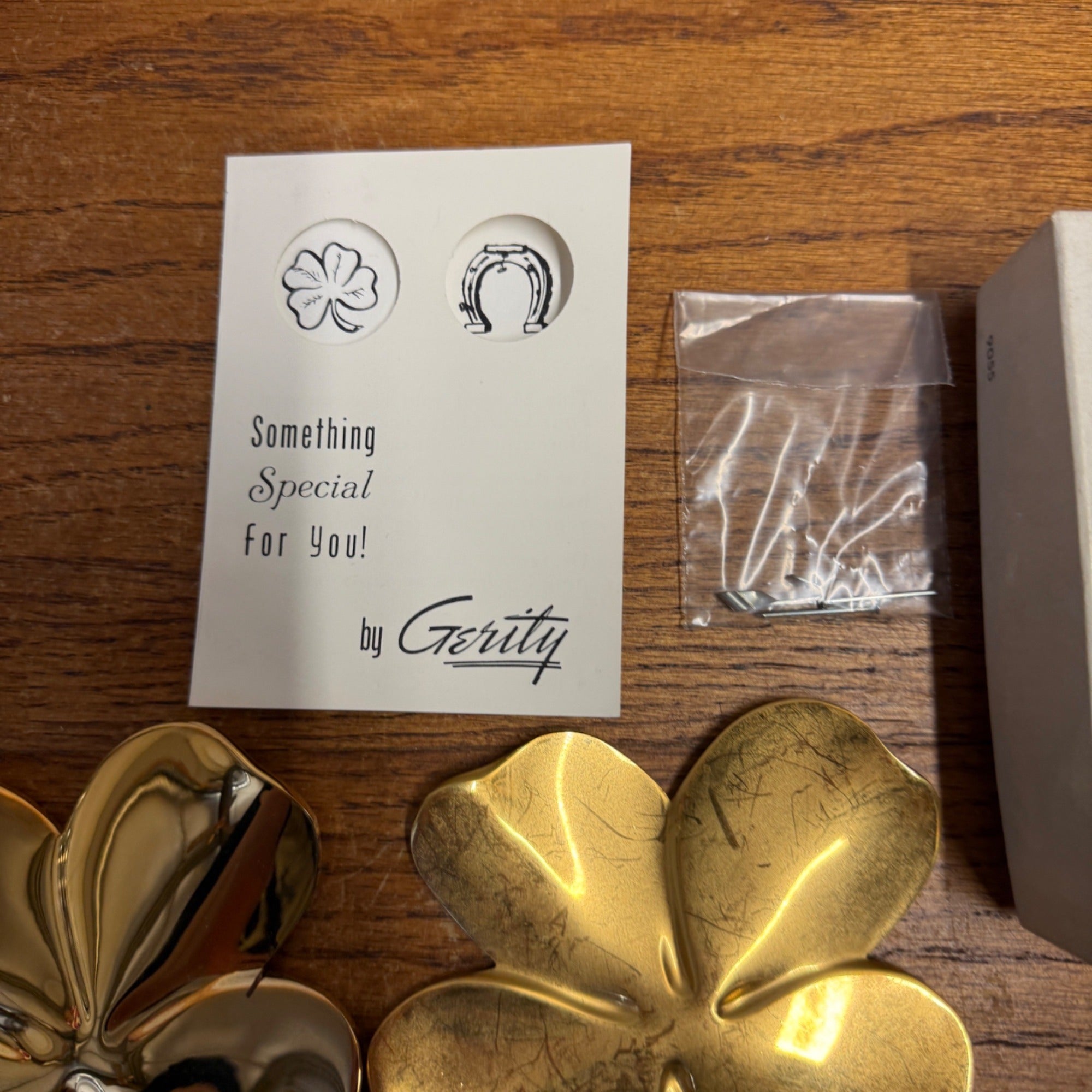 Vintage 24 Carat Gold Electroplated Four Leaf Clover Wall Hanging Set Gerity Products Inc. Toledo, Ohio 1982 Religious Luck Charm