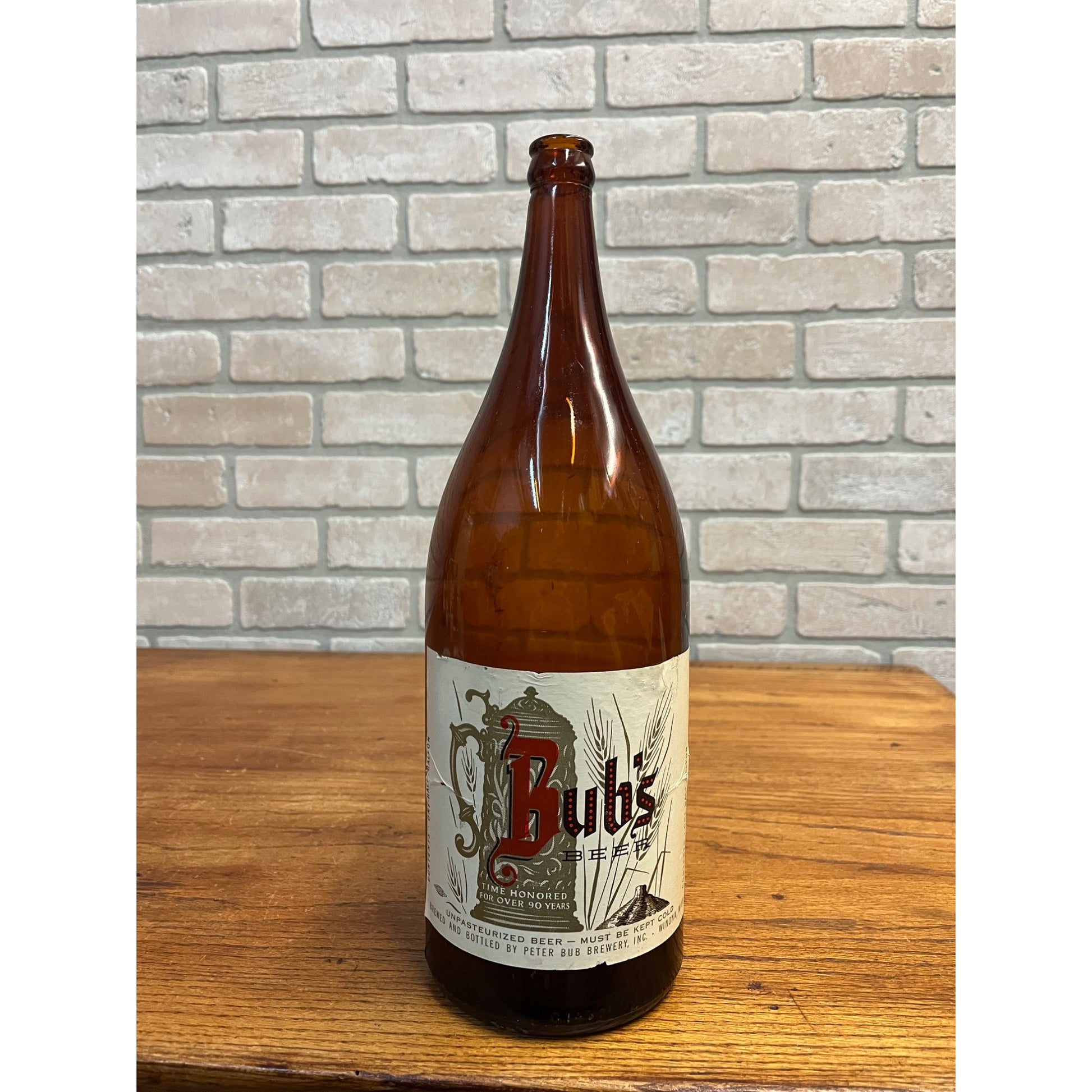 Vintage Bub's Beer Bottle Peter Bub Brewing Co. Winona MN One Half Gallon Picnic