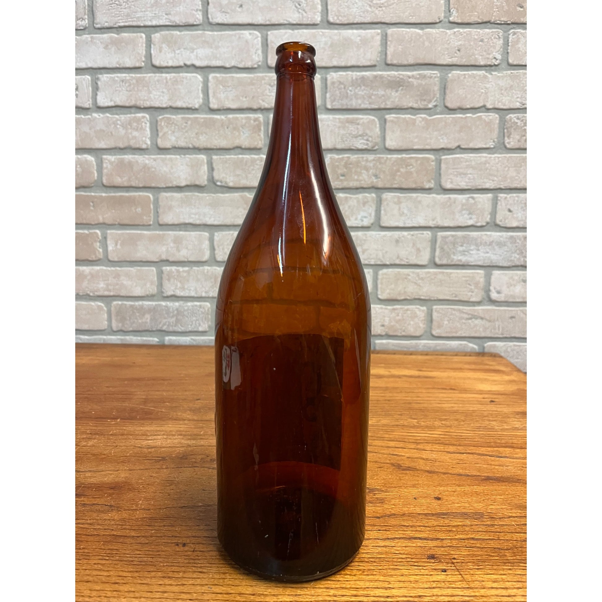 Vintage Bub's Beer Bottle Peter Bub Brewing Co. Winona MN One Half Gallon Picnic