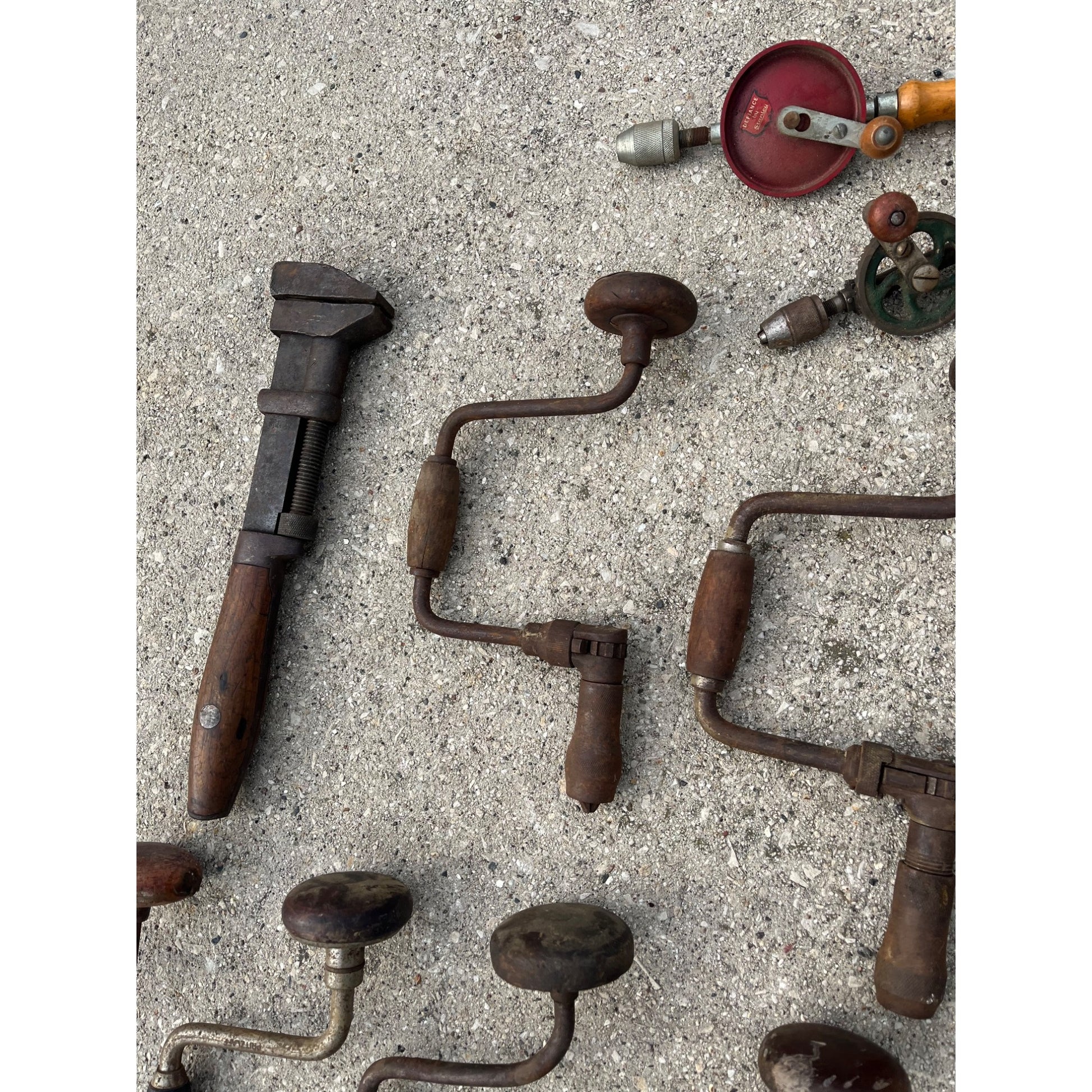 Antique Vintage Huge Lot Auger Bit Brace Hand Drills, Egg Beater Drills, Wrench