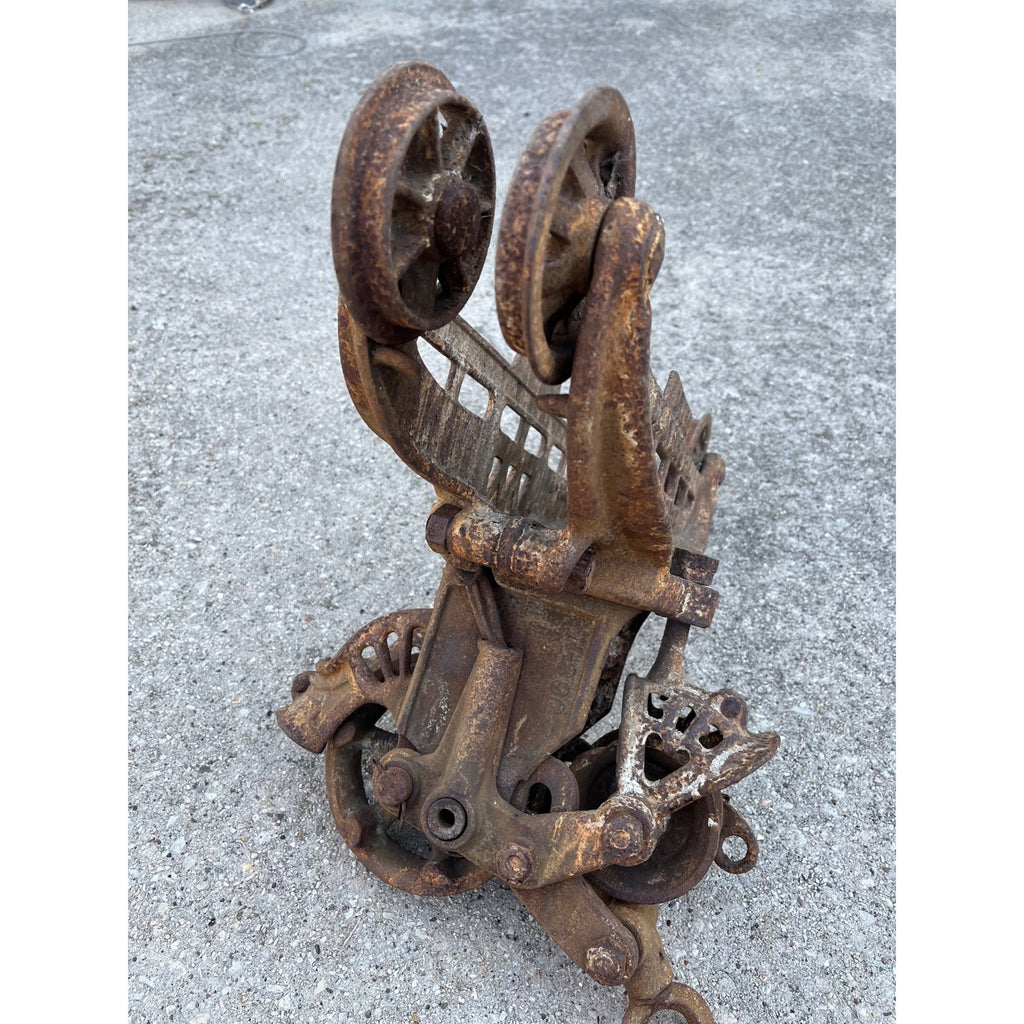 Antique F.E. Myers Cross Draft Cast Iron Farm Hay Trolley Barn Equipment