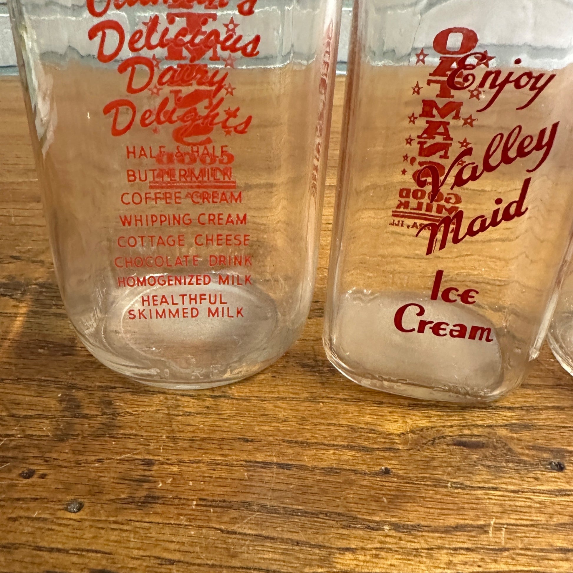 Lot of (4) Oatman Milk Bottles Valley Maid Ice Cream ACL Aurora IL