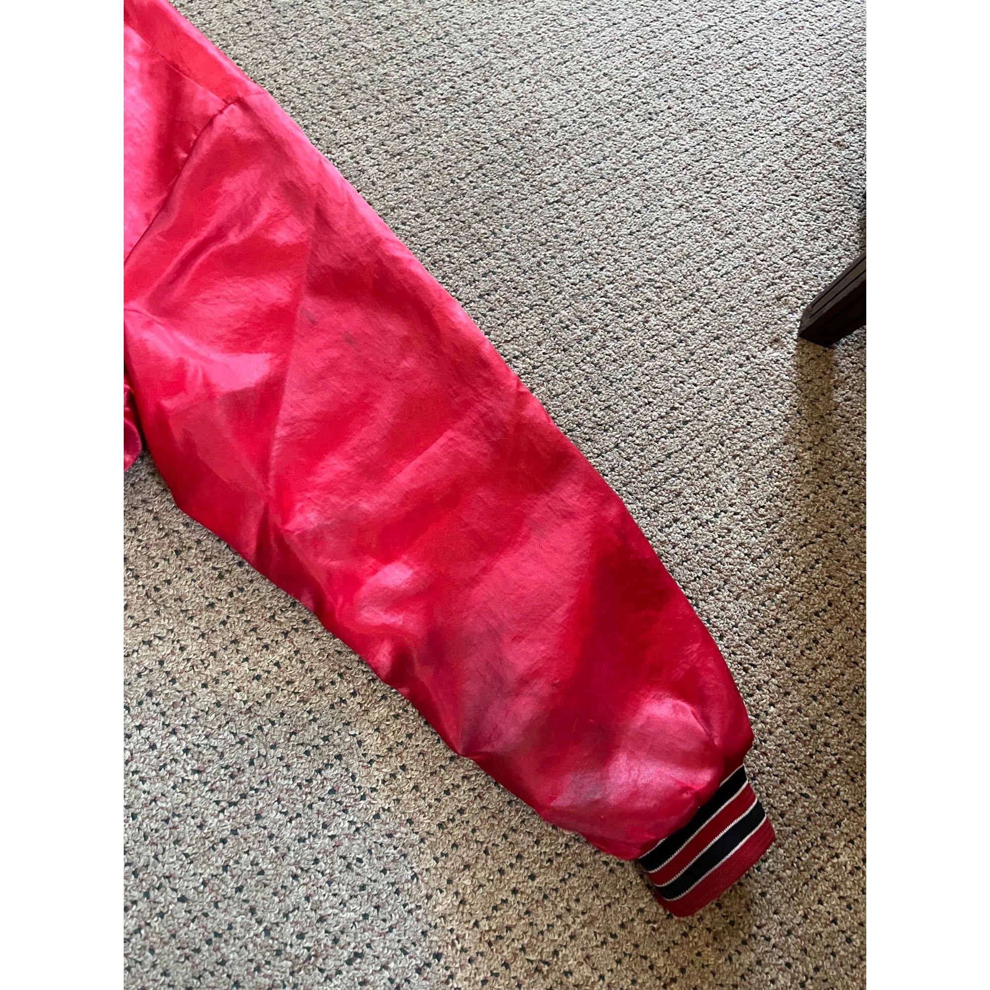 Vintage 1990s Swingster NBA Chicago Bulls Satin Bomber Jacket Mens XL Jordan