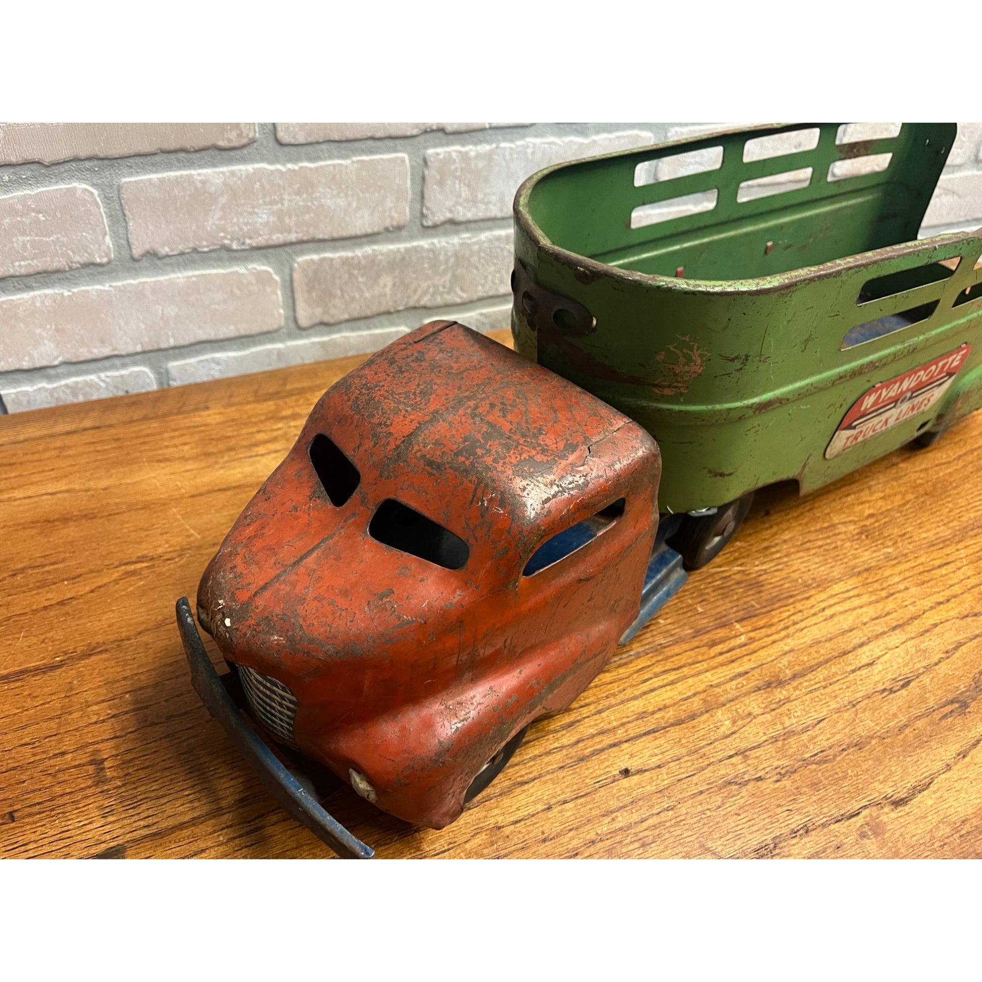 Vintage 1940s Wyandotte Truck Lines Pressed Steel Toy Semi Cab & Trailer