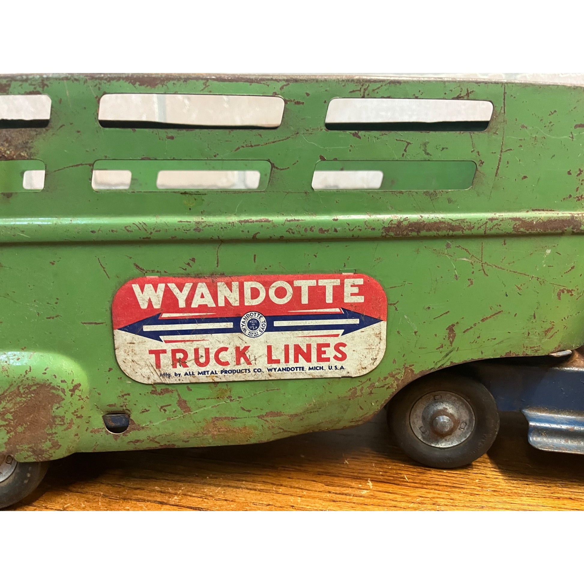 Vintage 1940s Wyandotte Truck Lines Pressed Steel Toy Semi Cab & Trailer
