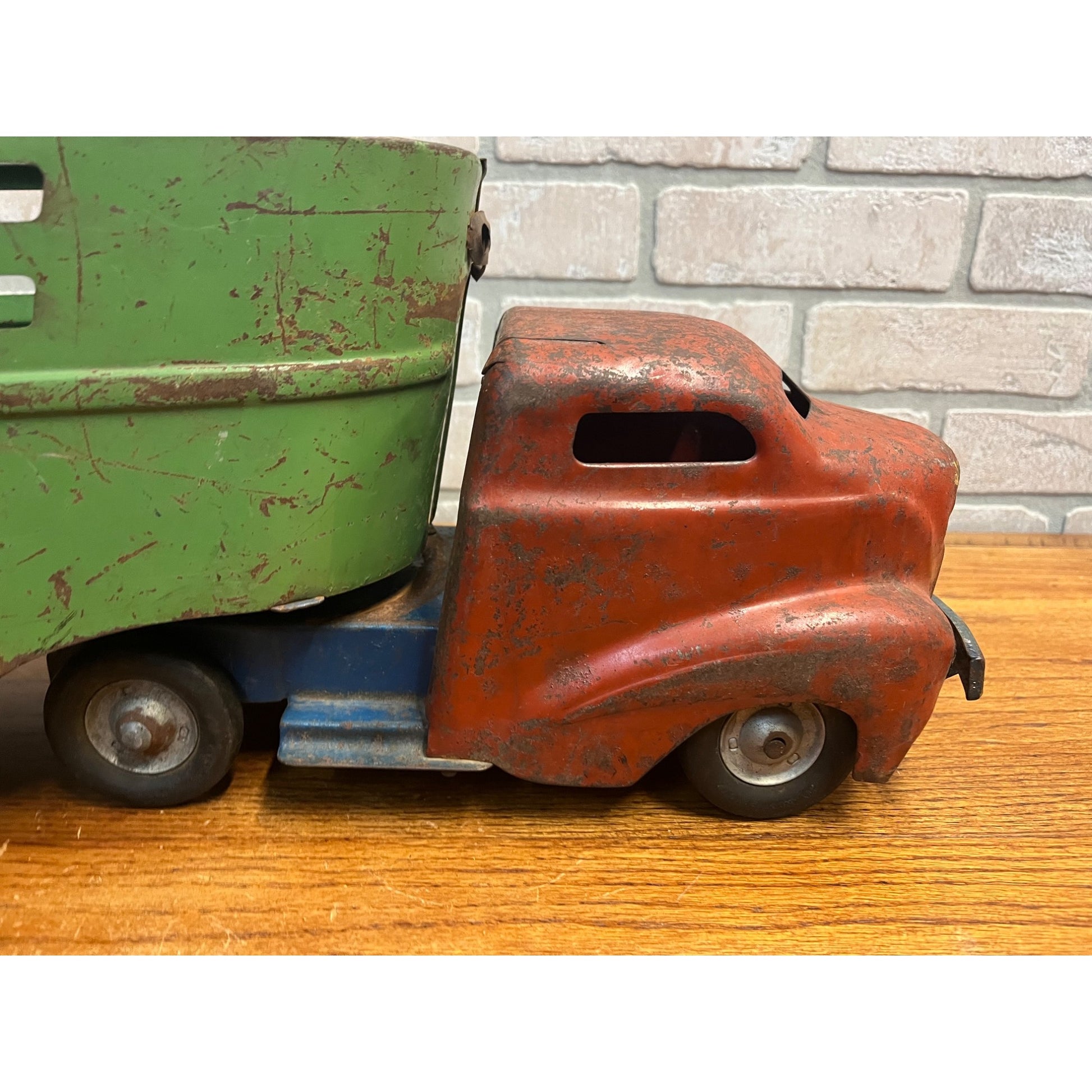 Vintage 1940s Wyandotte Truck Lines Pressed Steel Toy Semi Cab & Trailer