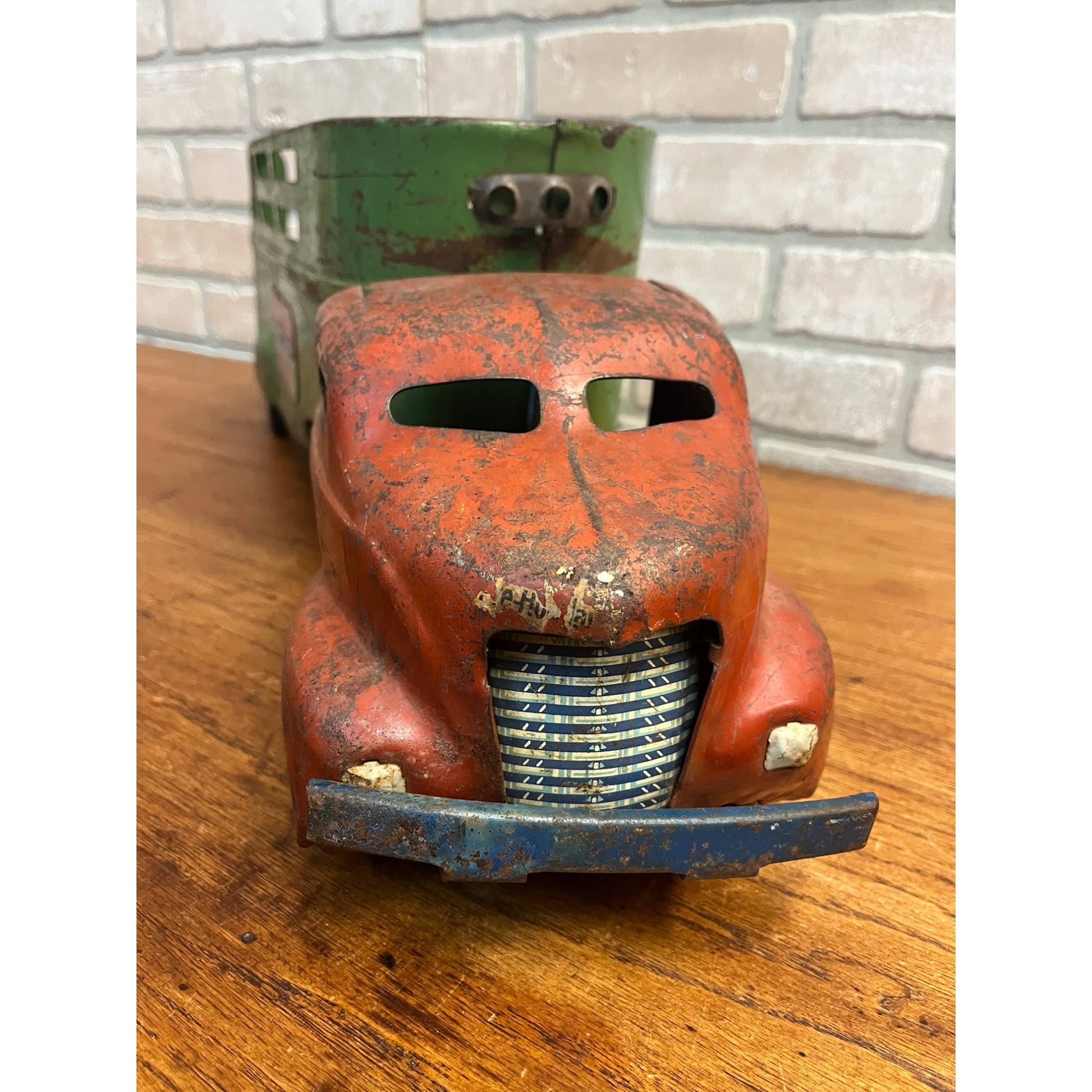 Vintage 1940s Wyandotte Truck Lines Pressed Steel Toy Semi Cab & Trailer