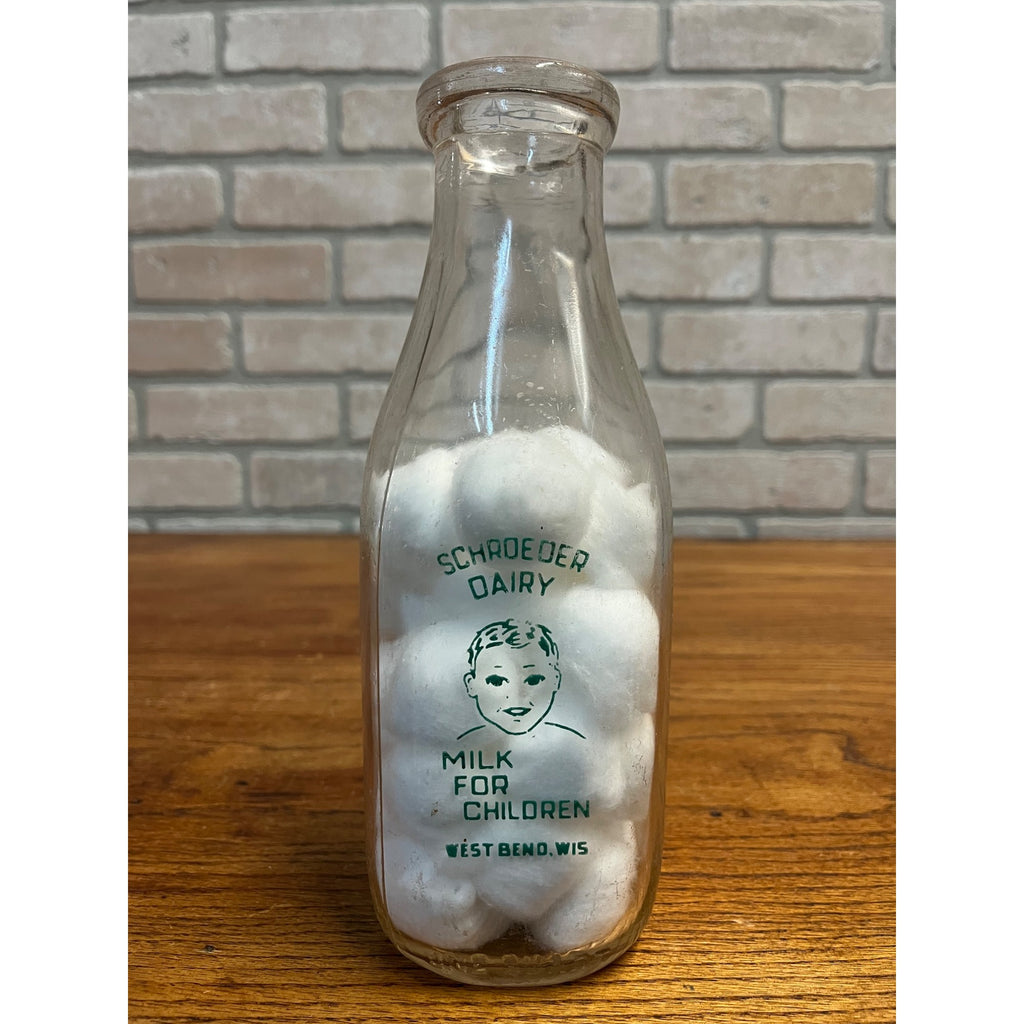 Vintage Schroeder Dairy West Bend Wis Quart Milk Bottle WI Wisconsin