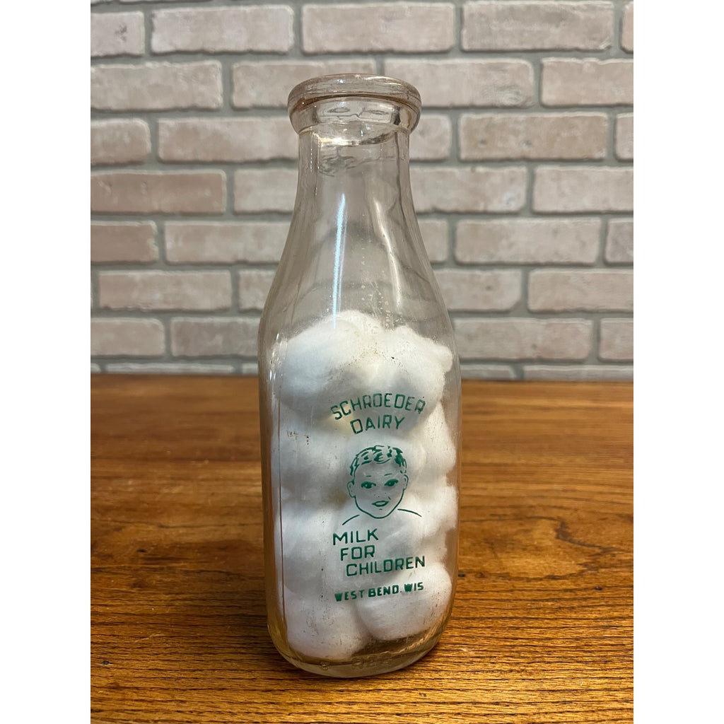 Vintage Schroeder Dairy West Bend Wis Quart Milk Bottle WI Wisconsin