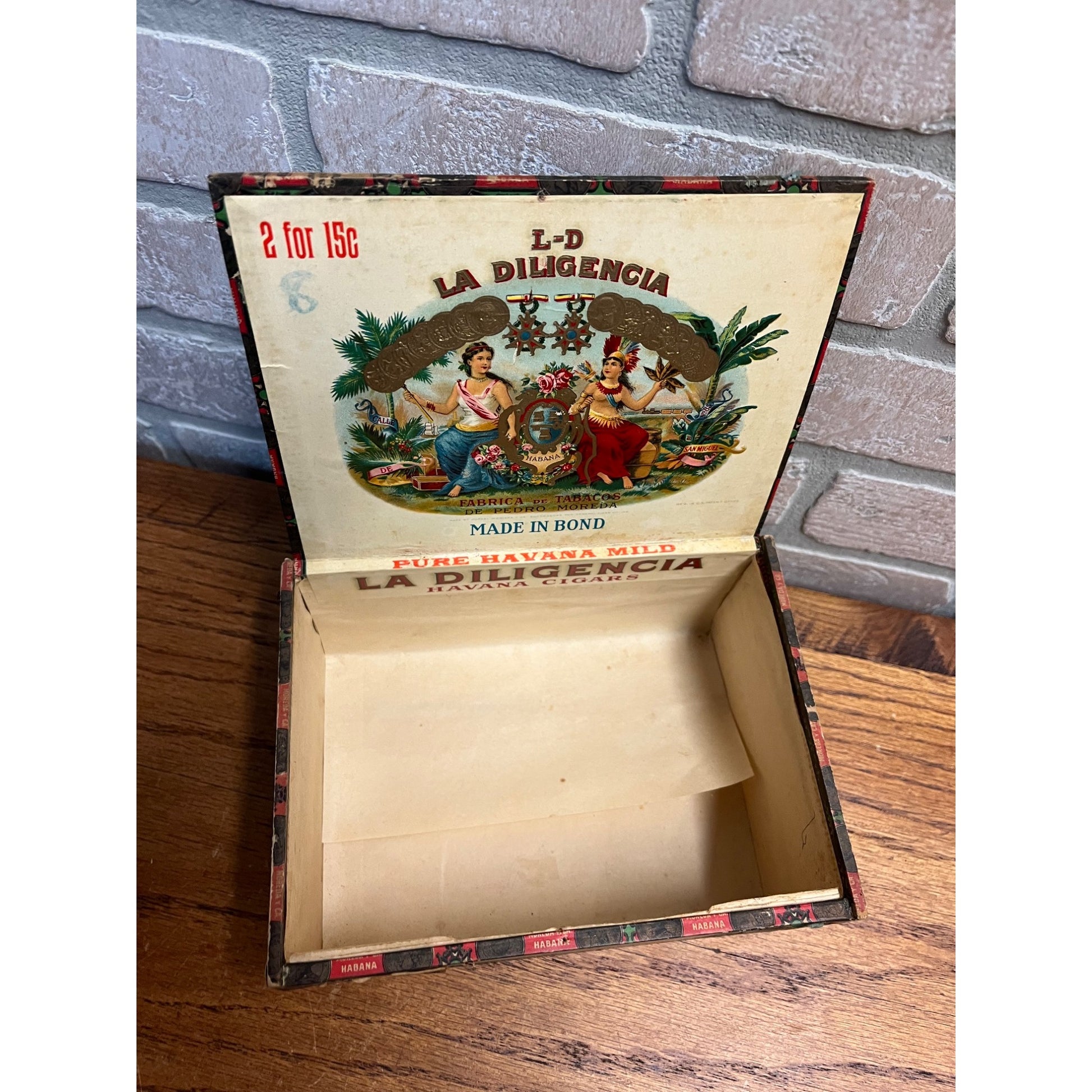 RARE Vintage La Diligencia Cigar Wooden Box Advertising Tampa Florida