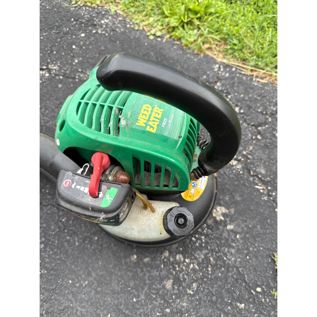 Estate Liquidation Special - Working Weed  Eater Leaf Blower