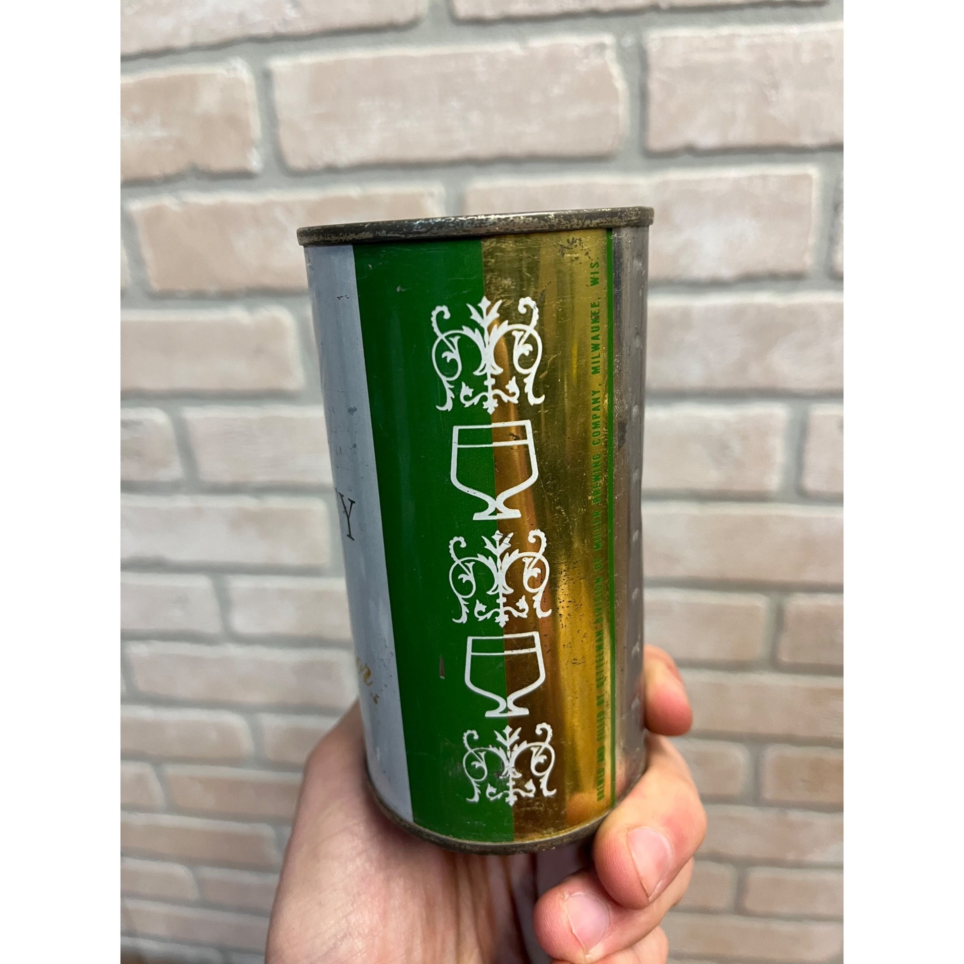 Vintage Gettelman University Club Malt Liquor Beer Can Flat Milwaukee Wis
