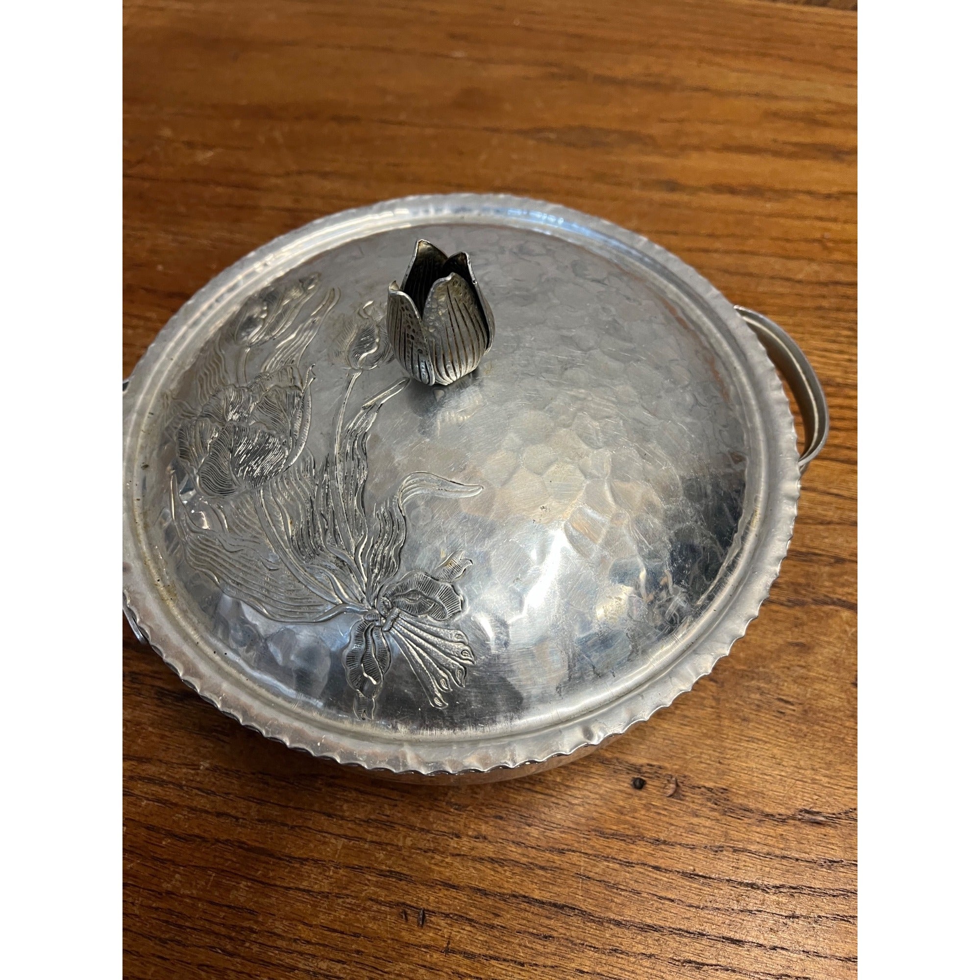 Vintage Aluminum Covered Dish Flower Hammered