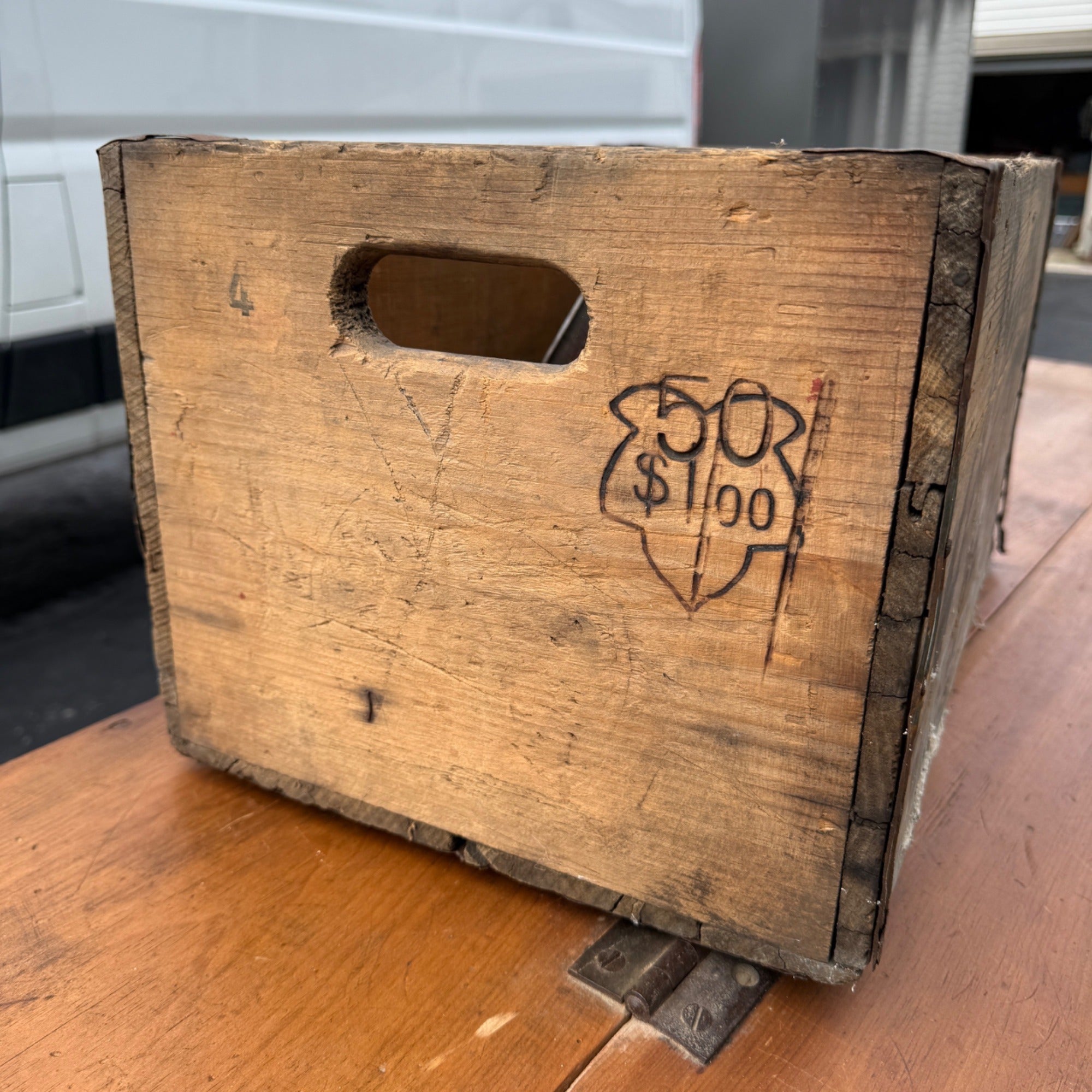 RARE Vintage Jung Old Country Beer Crate Random Lake Wisconsin Wis WI