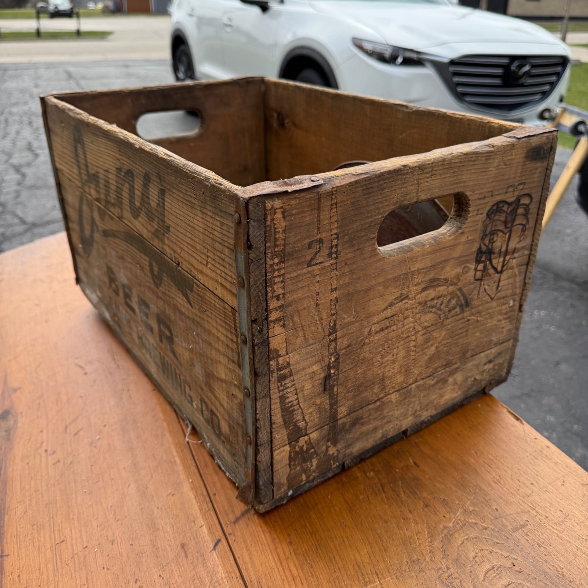 RARE Vintage Jung Old Country Beer Crate Random Lake Wisconsin Wis WI