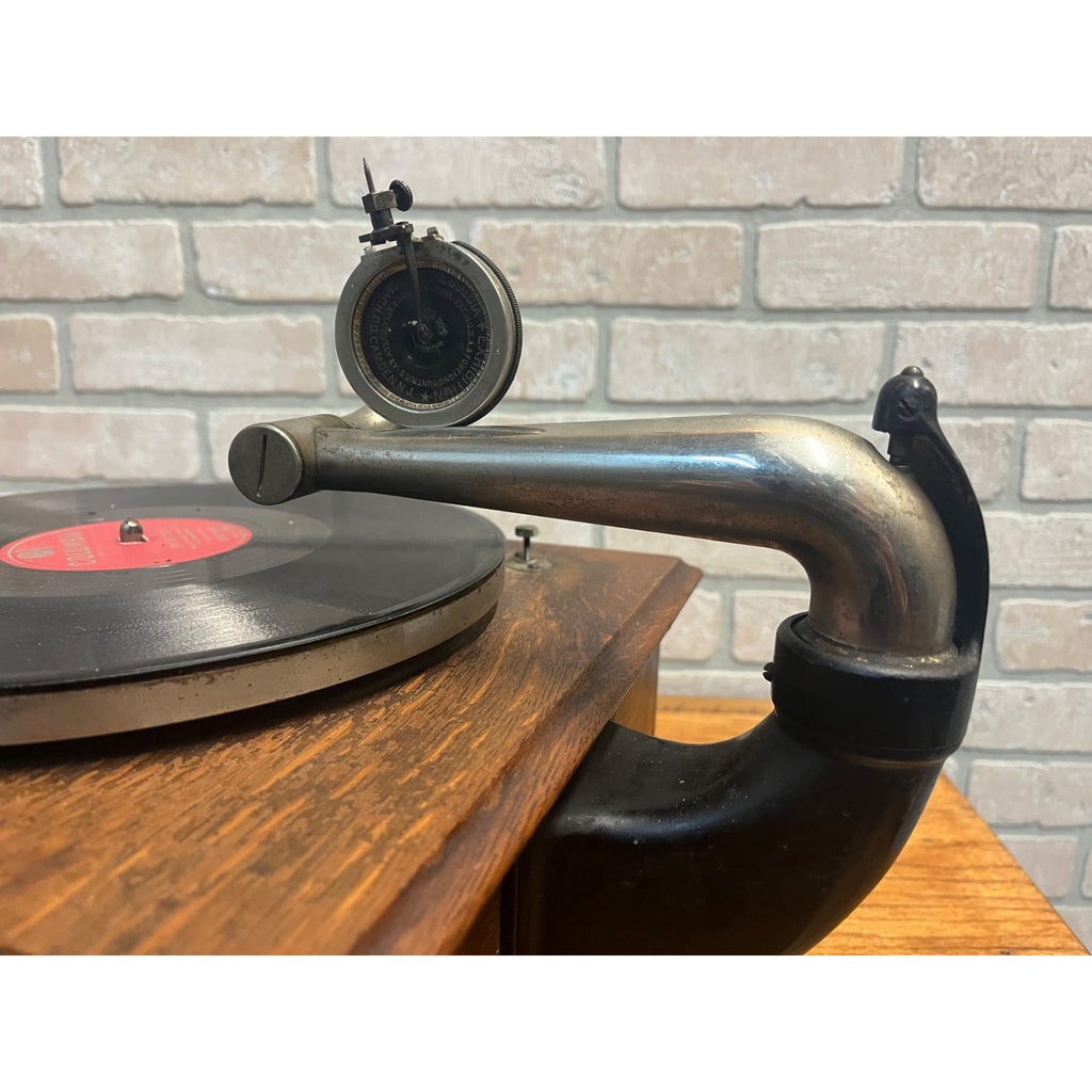 Antique Tabletop Victor Talking Machine Record Player Model VV-IV Works