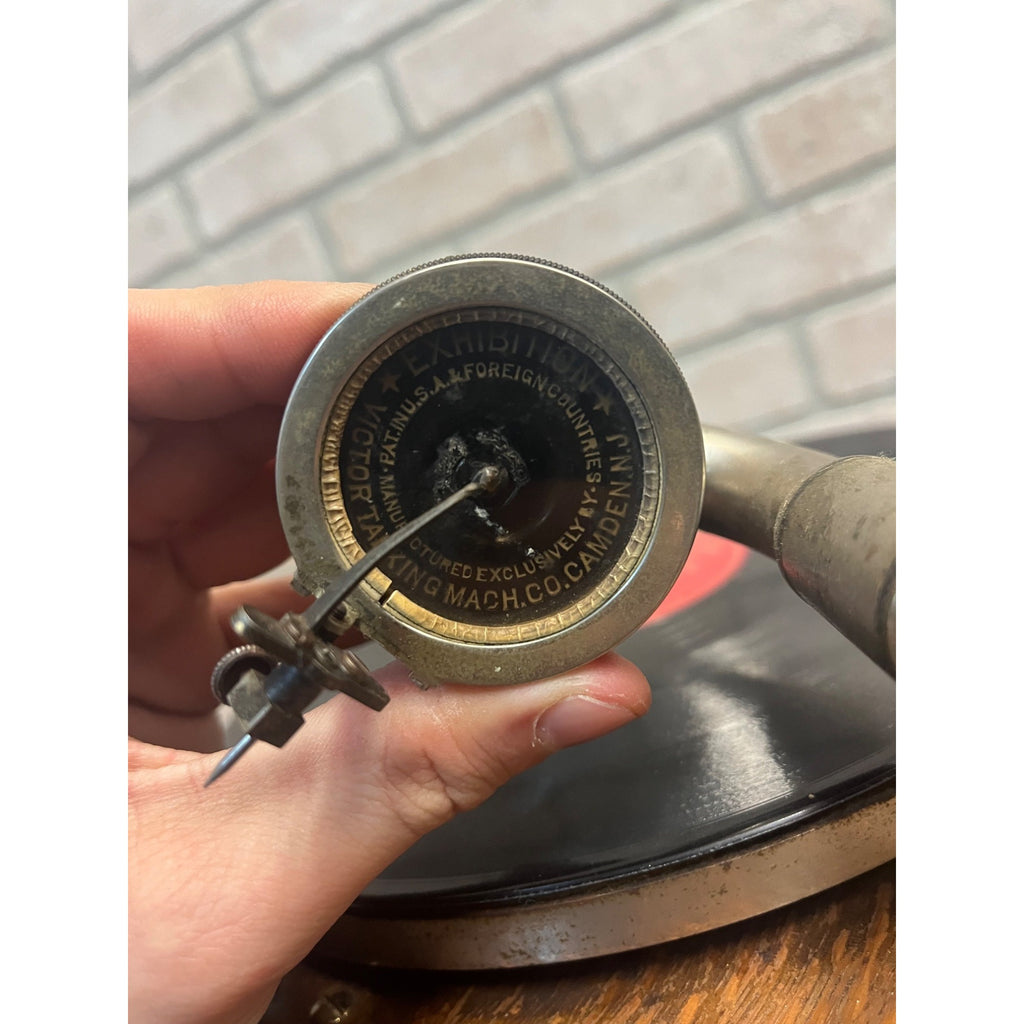 Antique Tabletop Victor Talking Machine Record Player Model VV-IV Works