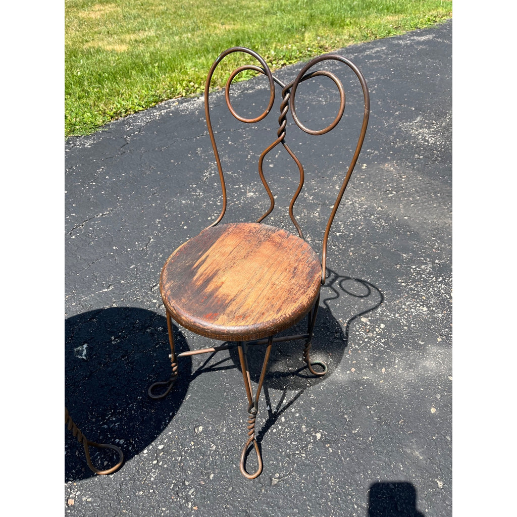 Miniature Children's Ice Cream Table & Chair Set Wire Chairs
