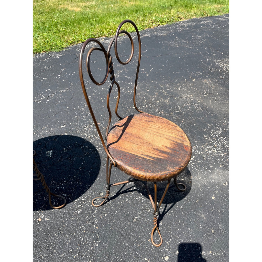 Miniature Children's Ice Cream Table & Chair Set Wire Chairs