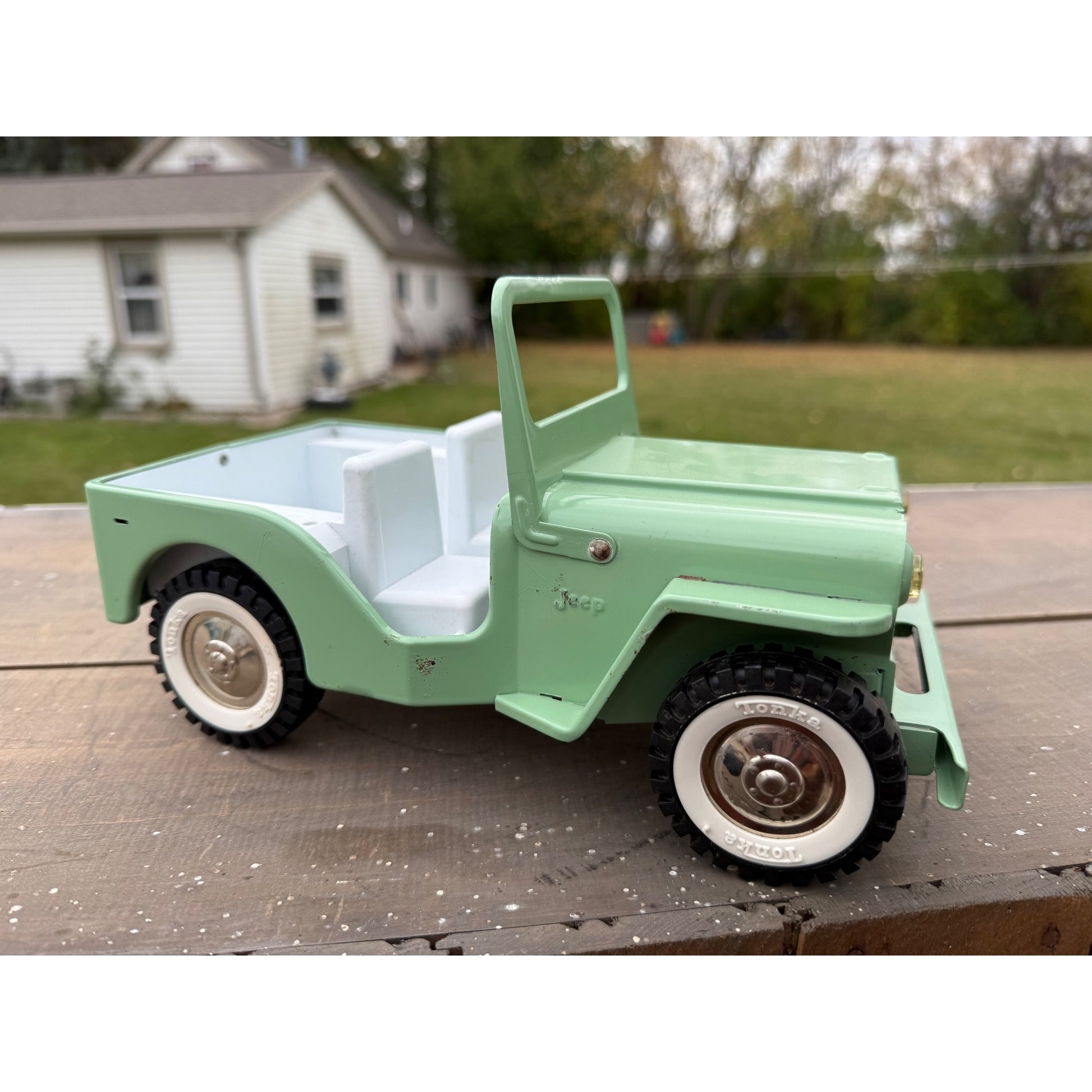 Vintage 1963 Tonka Surry Outdoor Living Green Willys Jeep Pressed Steel Toy