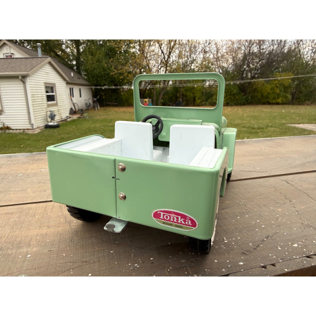 Vintage 1963 Tonka Surry Outdoor Living Green Willys Jeep Pressed Steel Toy