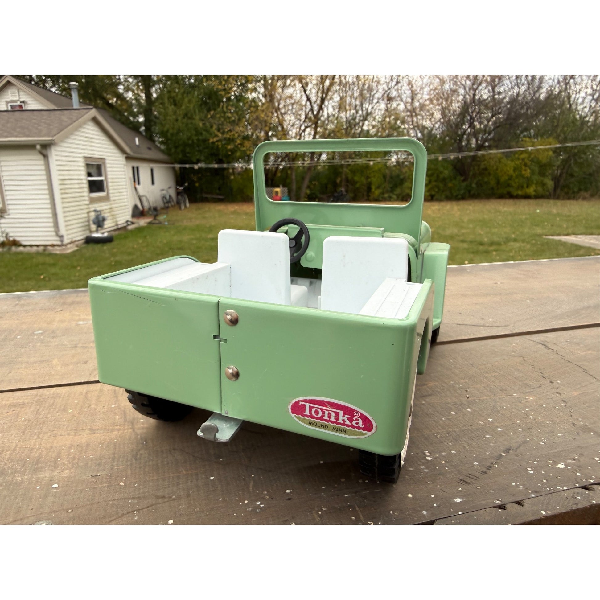 Vintage 1963 Tonka Surry Outdoor Living Green Willys Jeep Pressed Steel Toy