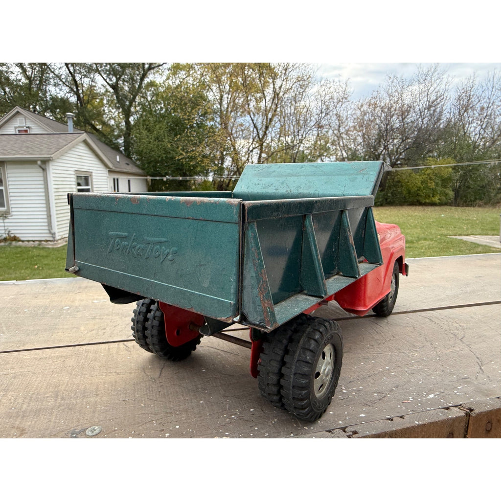 Vintage Tonka Dump Truck Red & Green 13.5" Pressed Steel Toy