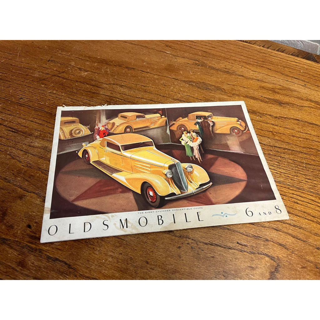 1933 OLDSMOBILE "6 and 8" Car Dealer Showroom Sales Fold-Out Poster Brochure