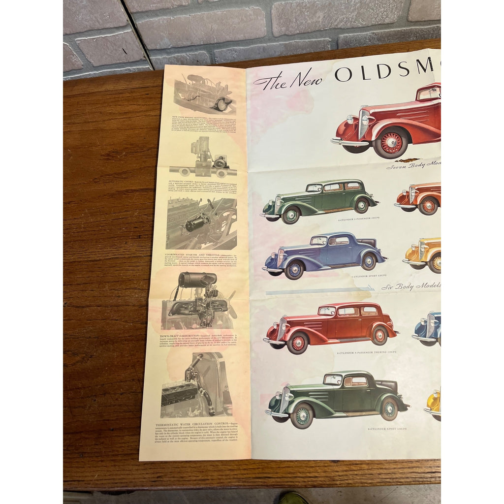 1933 OLDSMOBILE "6 and 8" Car Dealer Showroom Sales Fold-Out Poster Brochure