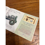 1933 OLDSMOBILE "6 and 8" Car Dealer Showroom Sales Fold-Out Poster Brochure