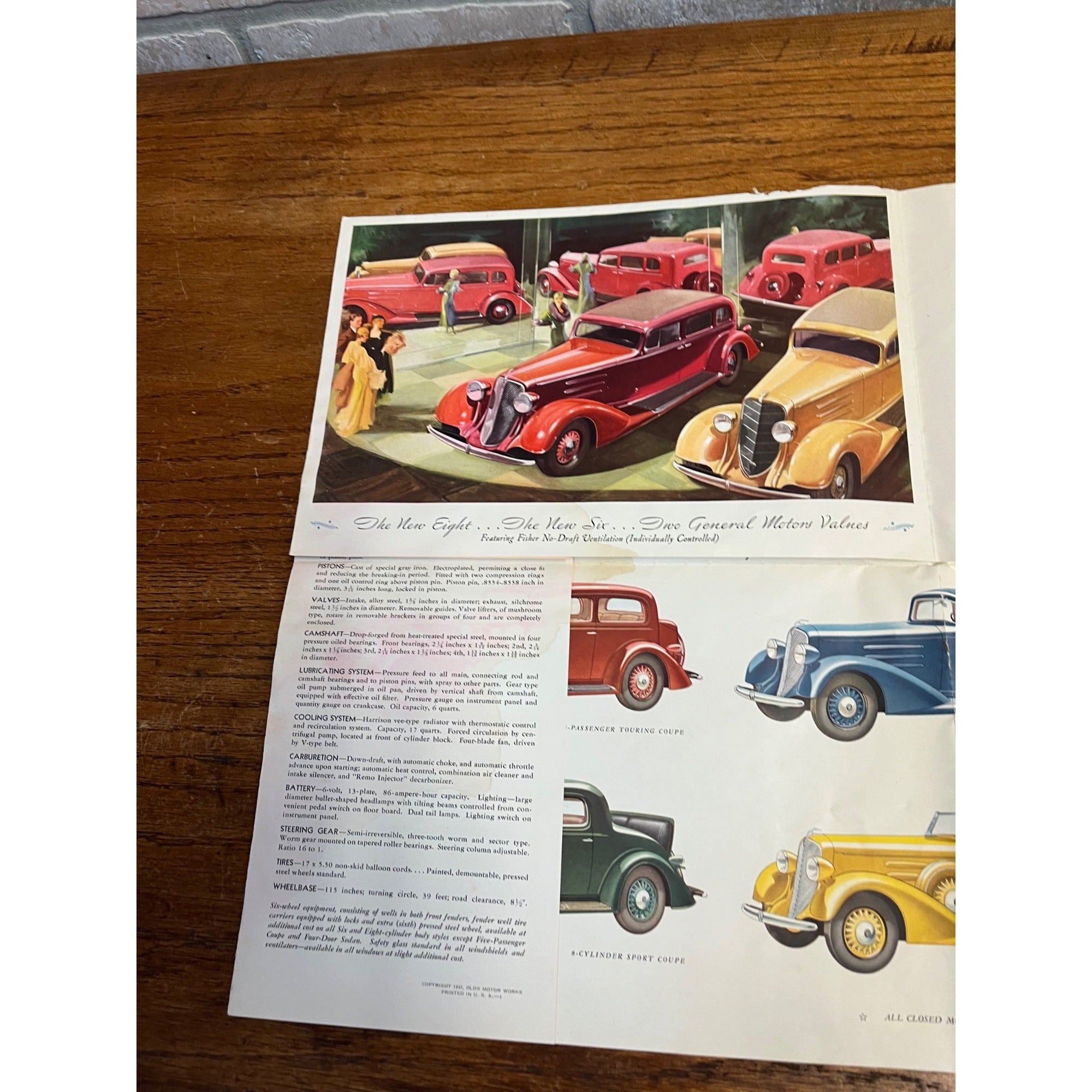 1933 OLDSMOBILE "6 and 8" Car Dealer Showroom Sales Fold-Out Poster Brochure