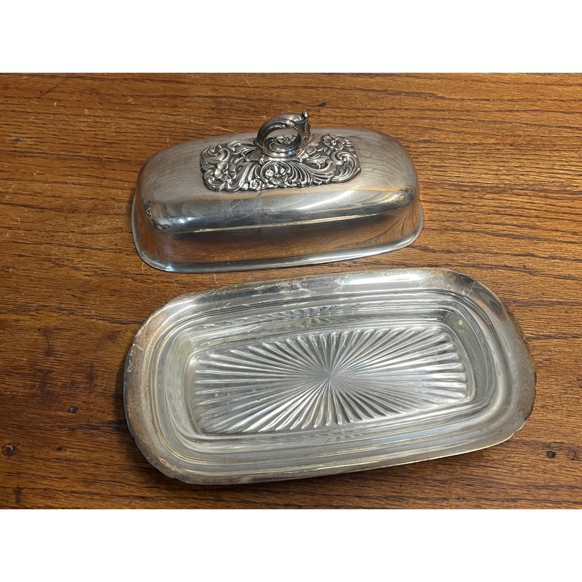 Vintage Reed & Barton Silver Plated Butter Dish Lidded w/ Glass Insert 191 Art Deco