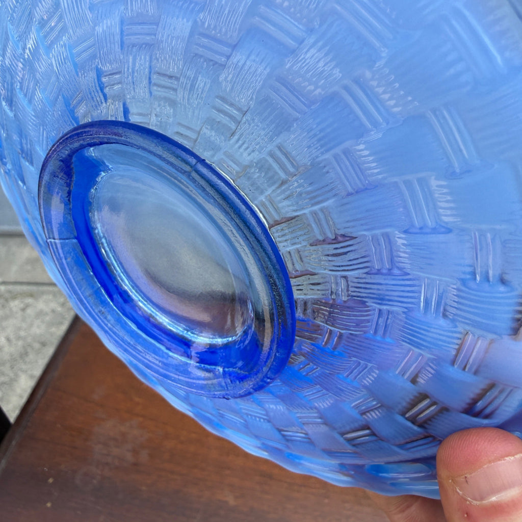 Fenton Periwinkle Blue Opalescent Basket Weave Lace Edge 7.5" Glass Plate