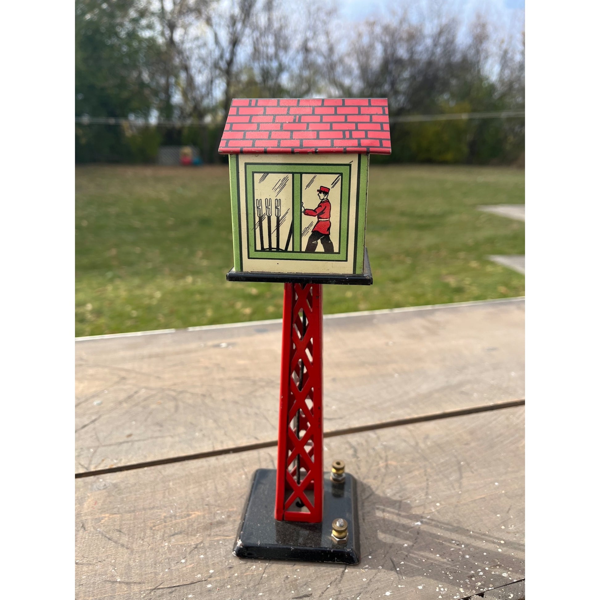 Vintage Marx O-Scale Lighted 413 Switch Switchman Yard Tower Tin Litho Toy Train