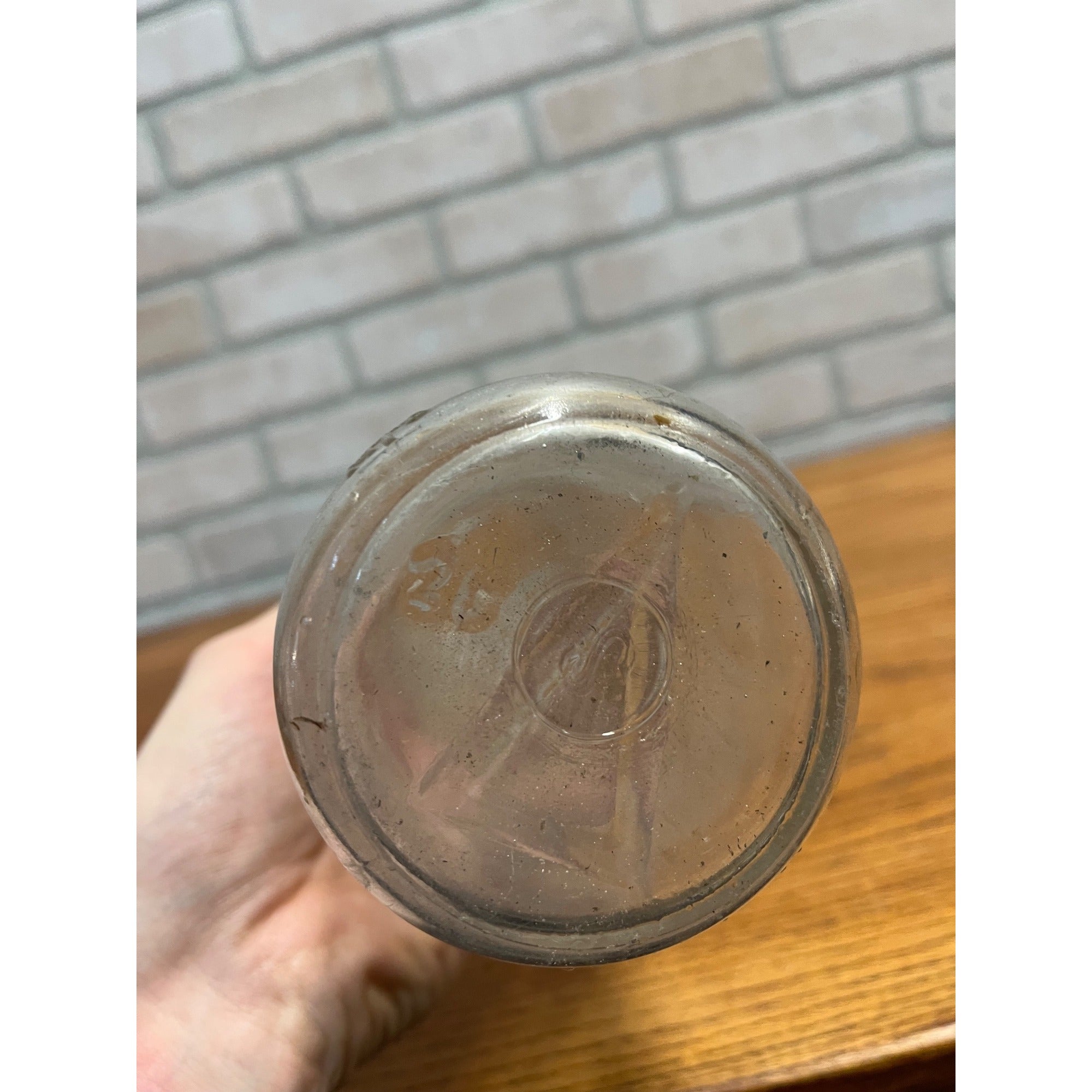 Vintage Gridley Dairy Products Milwaukee Wisconsin Embossed Milk One Pint Bottle