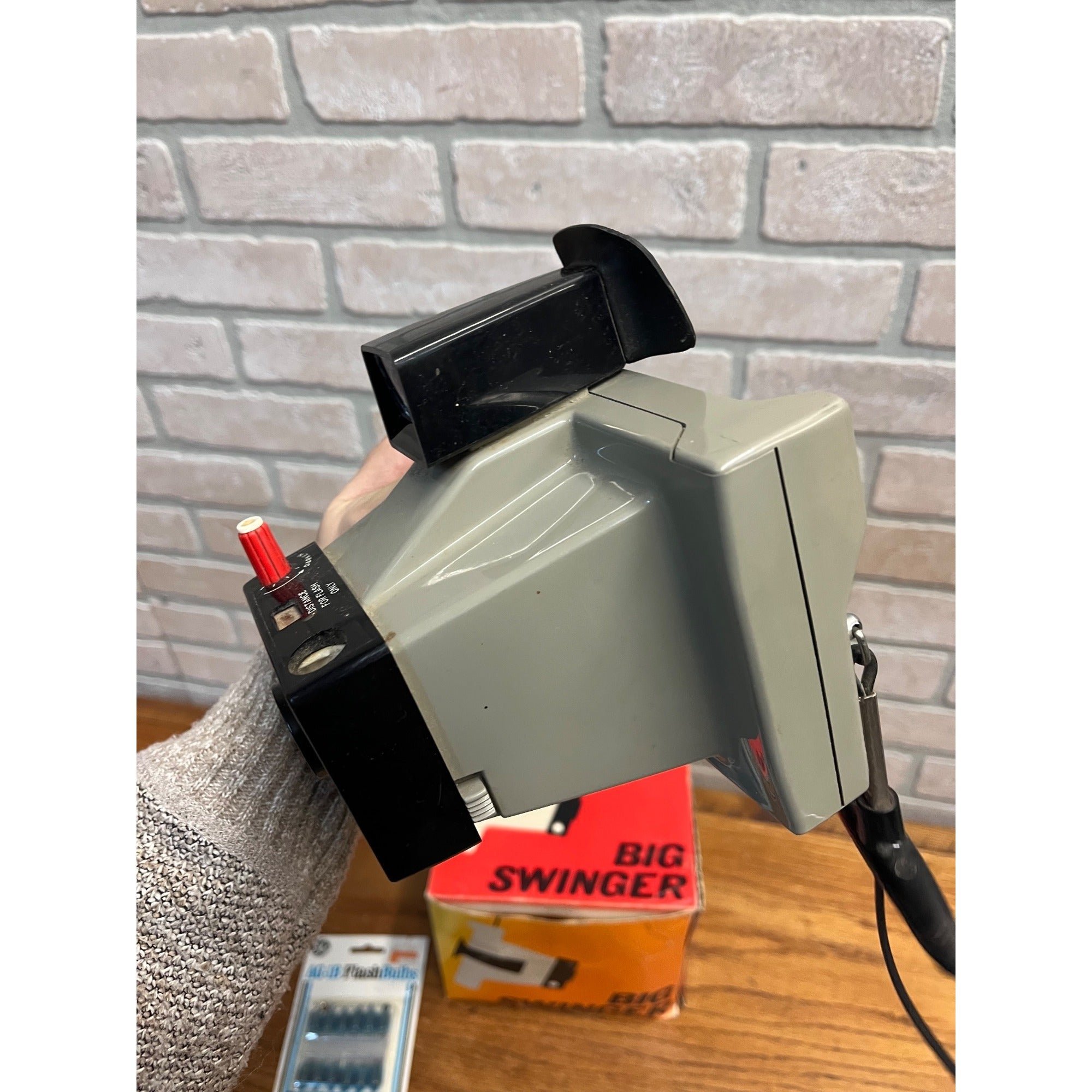 Vintage Polaroid Land Camera AF Big Swinger 3000 + Original Box